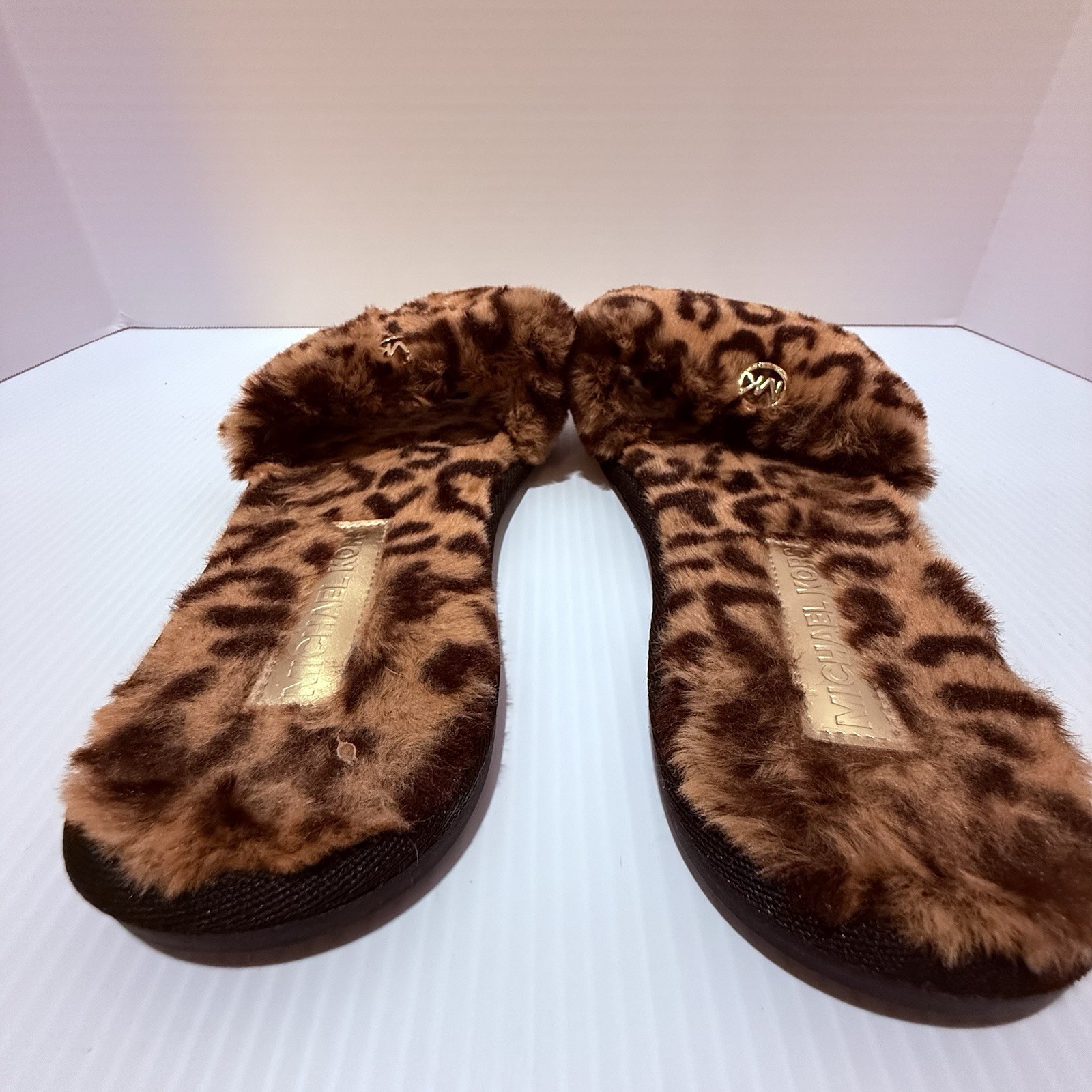 Michael Kors Women’s 9.5 Leopard Faux Fur Slide Slippers Brown/Black Logo