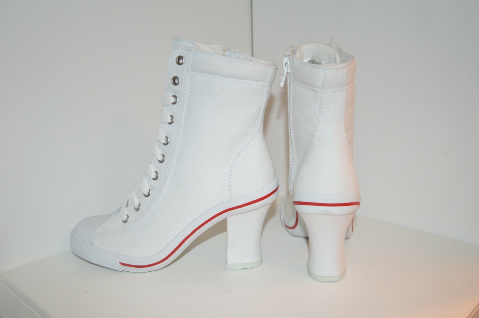 Predictions High HEEL SNEAKERS Black WHITE Red Lace Up ZIPPER Stripe SHOES 5 5.5