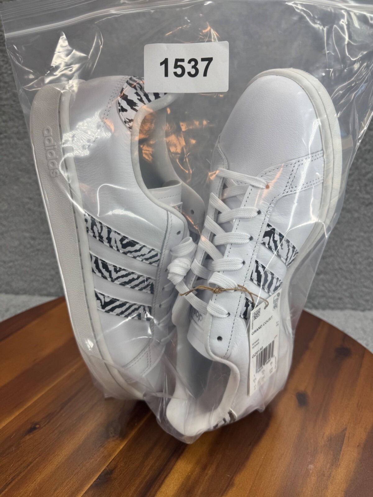 Adidas Women’s Grand Court Zebra GZ0150 Tennis Shoes Size 11 Sneaker White Black