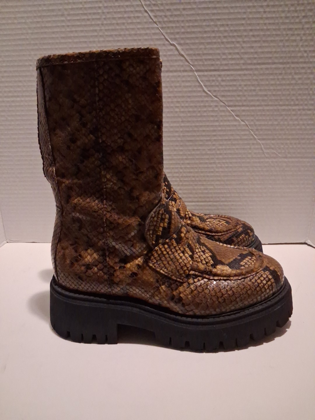 Free People Platform Boots Faux Snake Skin In Brown And Black Size 36 US 6