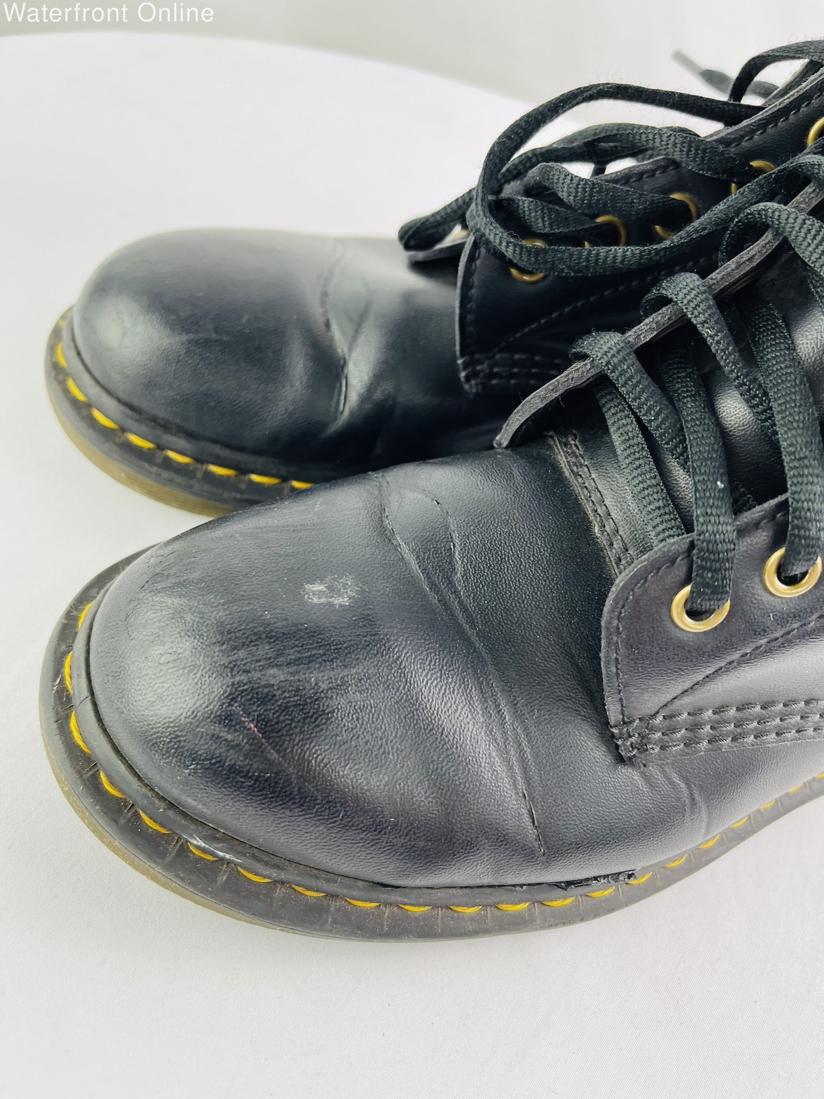 Dr. Martens 1460 Vegan Originals Black Smooth Leather Boots Size 7UK 9US Women