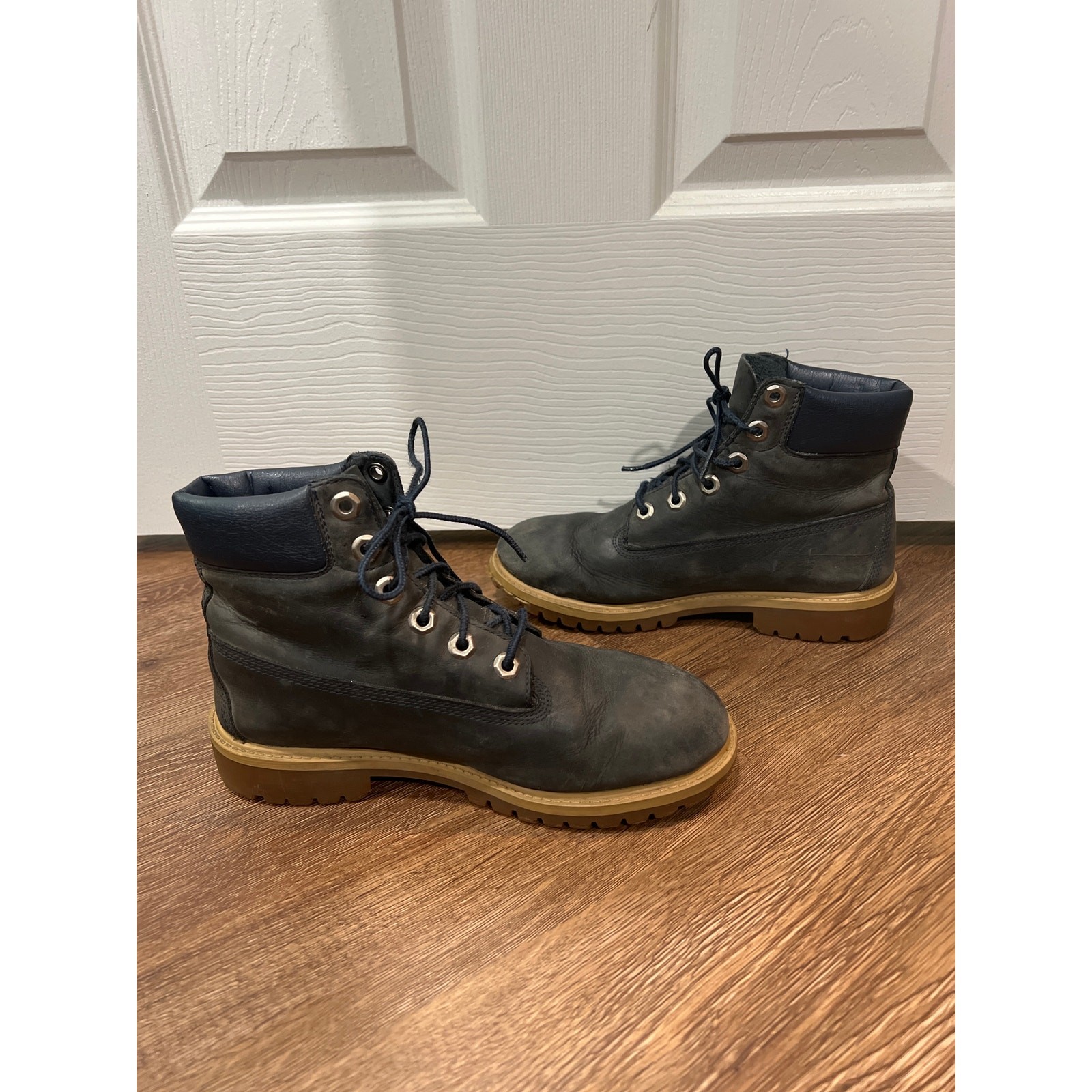 Timberland Premium 6-Inch Boots in Navy Leather EU 37 US 4.5
