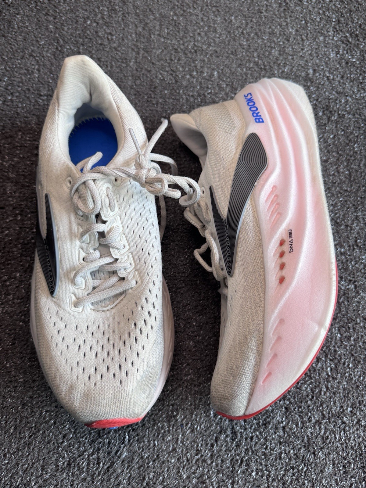 Brooks Glycerin Max Women’s Size 9 1204361B118 White Black Pink Running Shoes