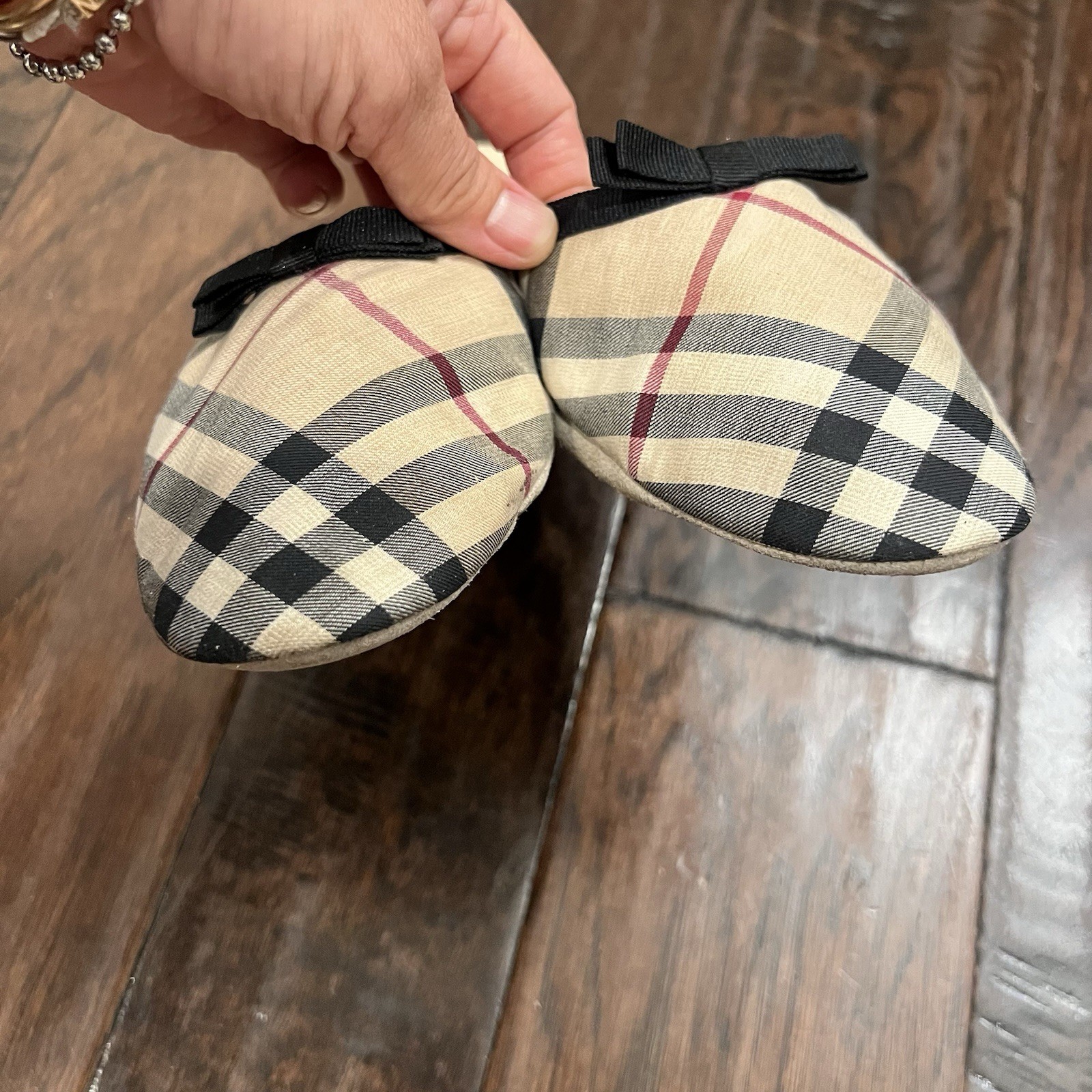 Authentic Burberry Nova Check Slipper