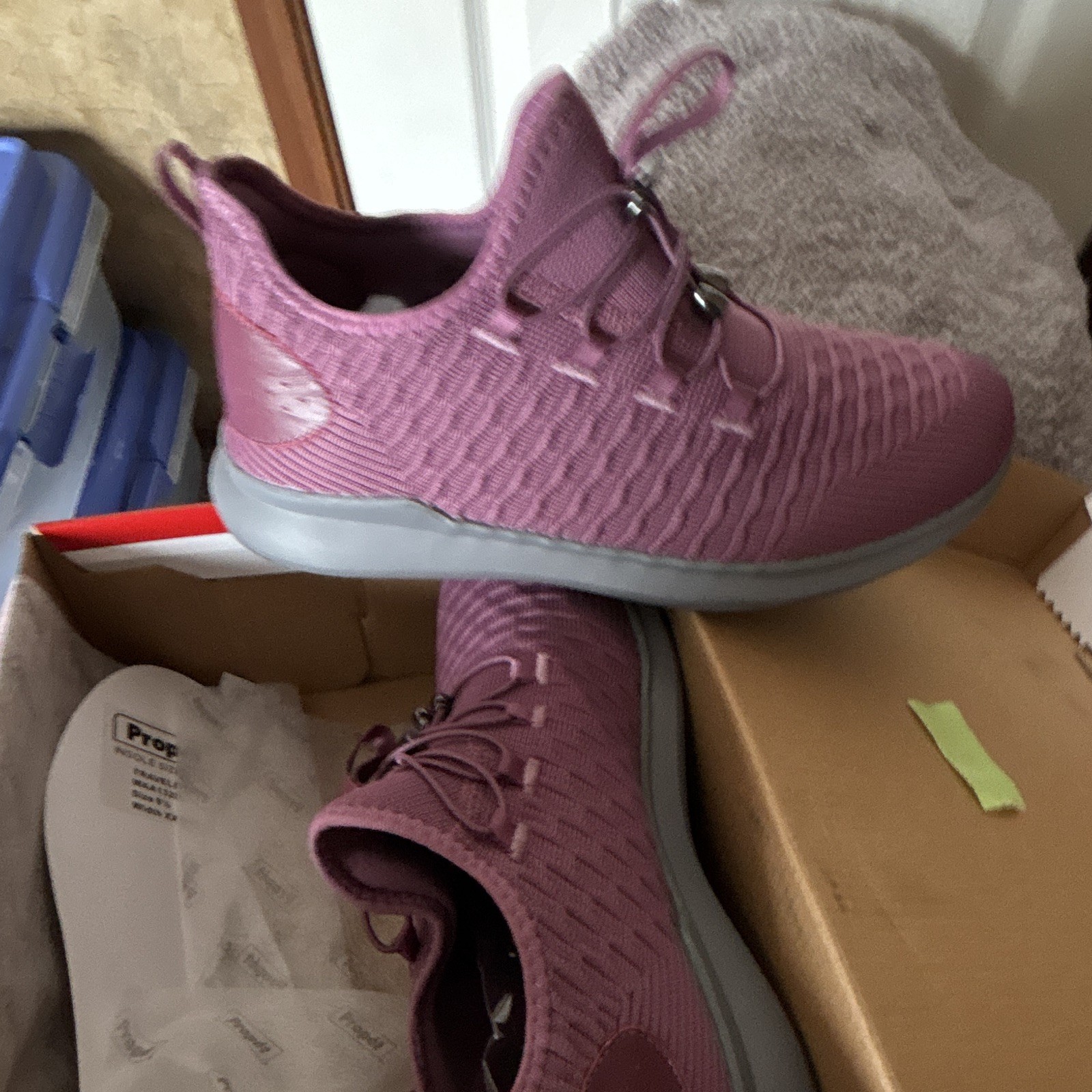 Propet Women’s Pink Low Top Lace-Up Athletic Sneaker Solid Activewear Casual