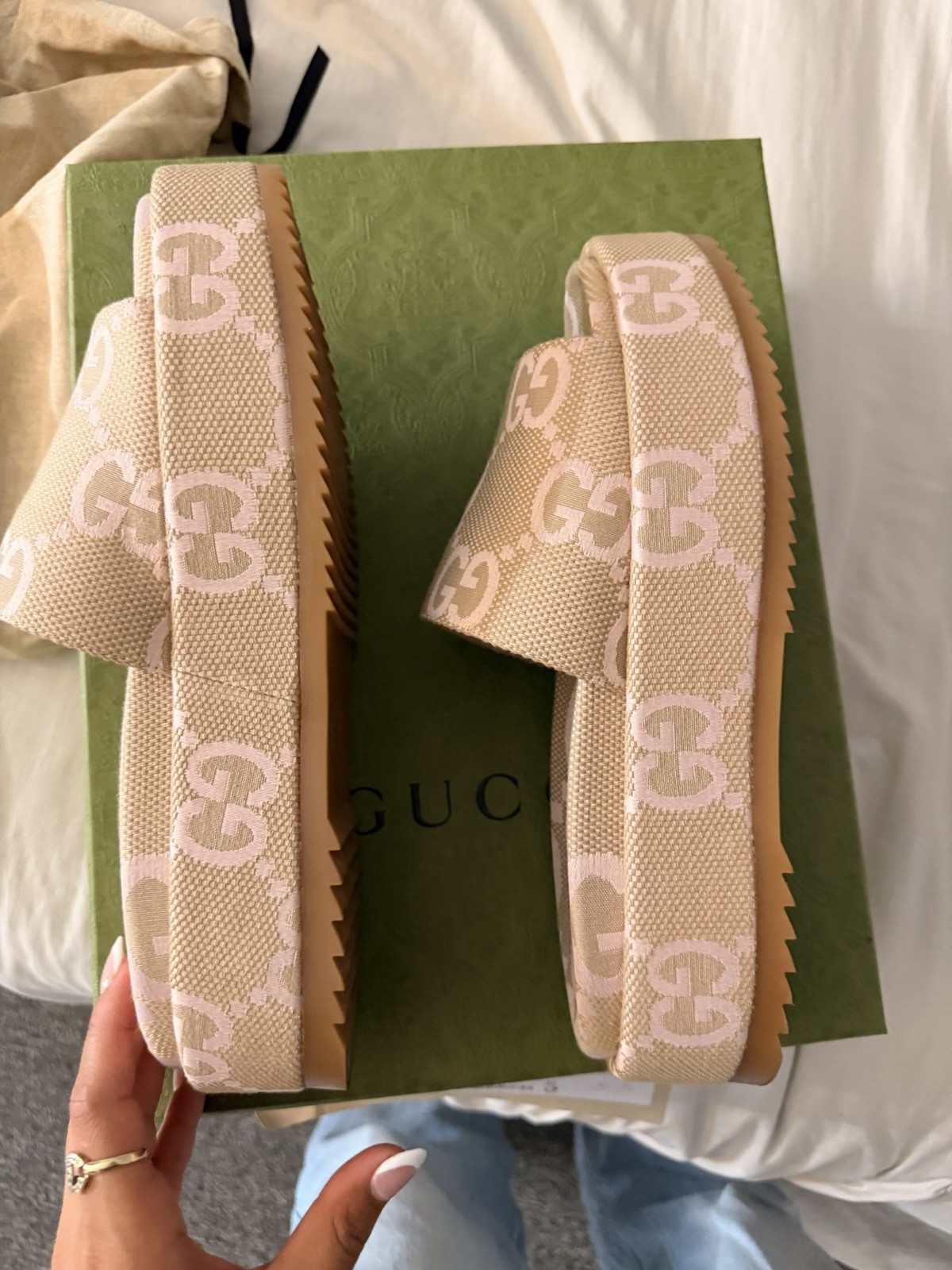 Gucci GG Logo Canvas Platform Slide Sandals Beige Pink Women’s EU 40