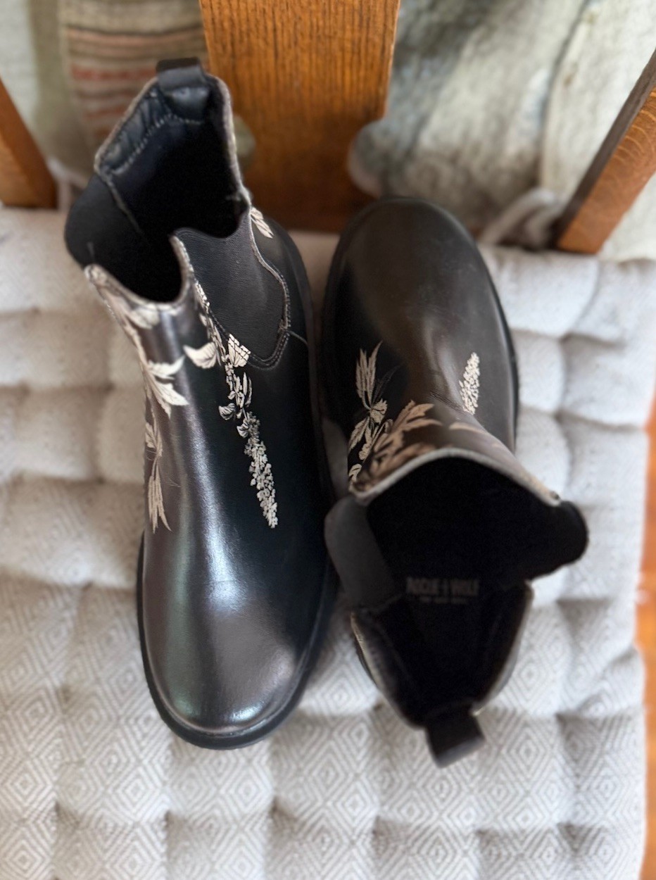 Rogue + Wolf Platform Boots Black White Floral Goth Sz Men’s: 6.5 Women’s 8W