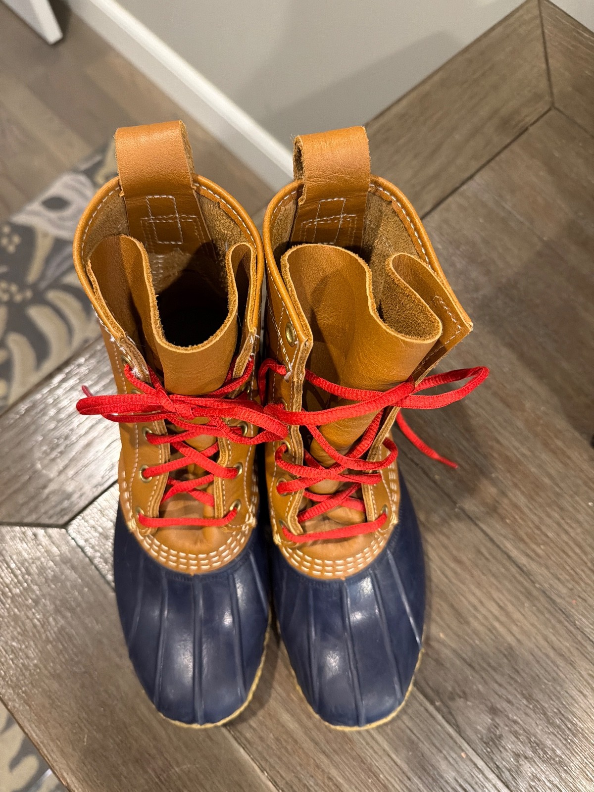 L.L.BEAN Classic 8″ Unlined Tan Leather Navy Blue Waterproof Duck Boot Women’s 7