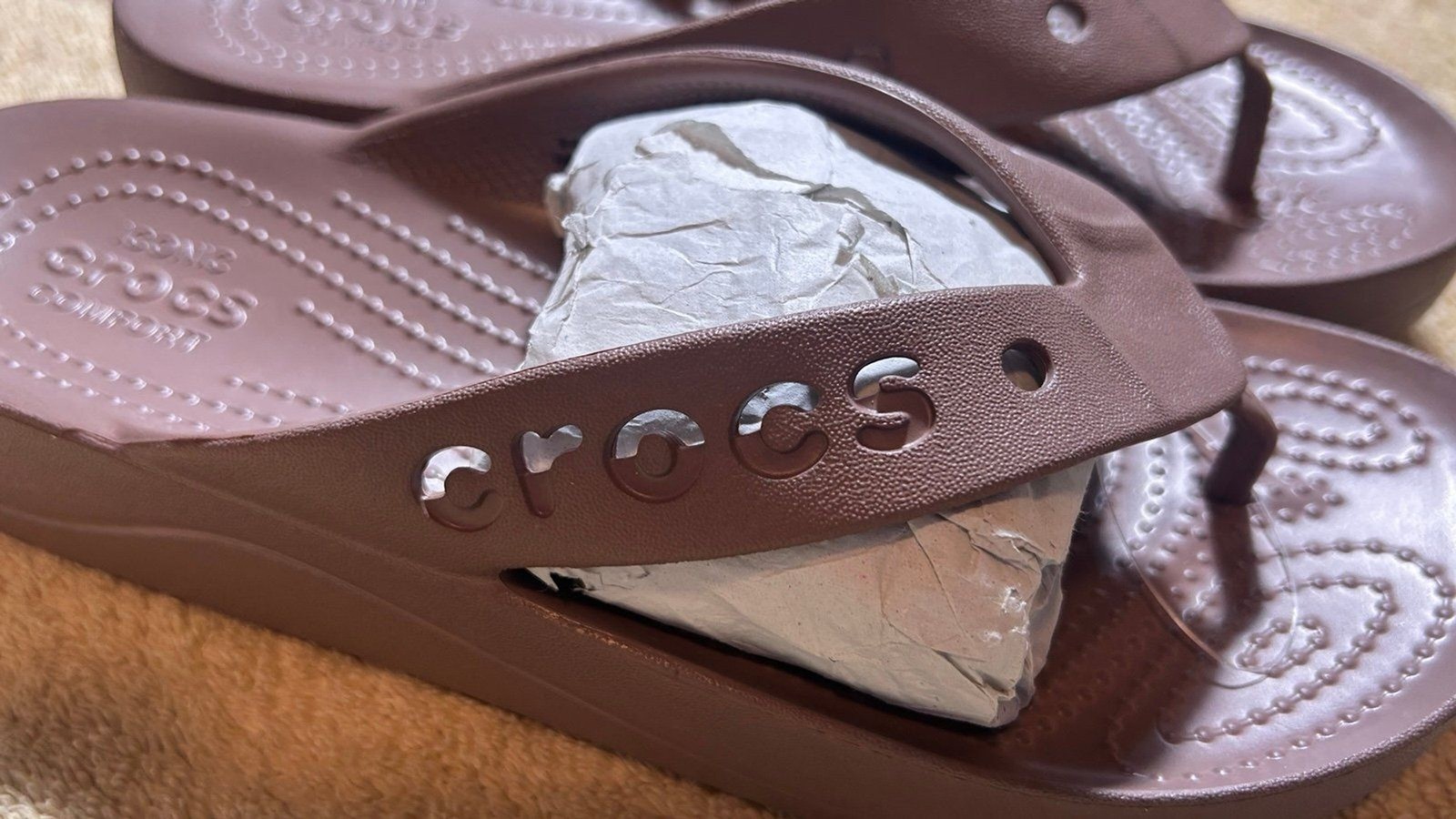 Crocs Baya Platform Flip Size 7 women’s color Truffle *Sample **