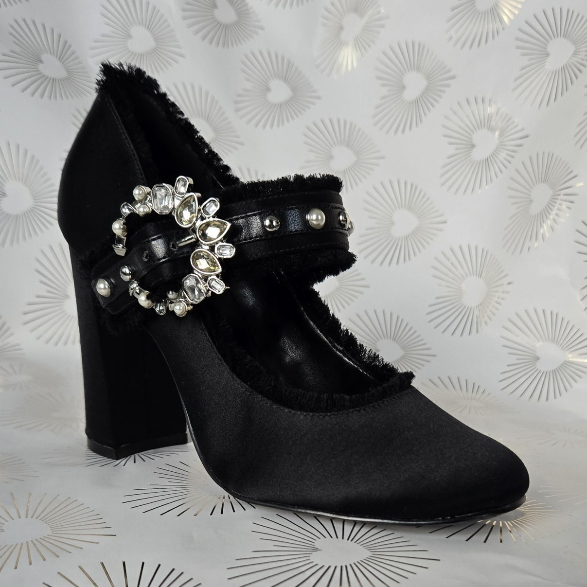 Nine West Women’s Black Mary Jane Pump Round Toe Rhinestone Buckle Strap 5