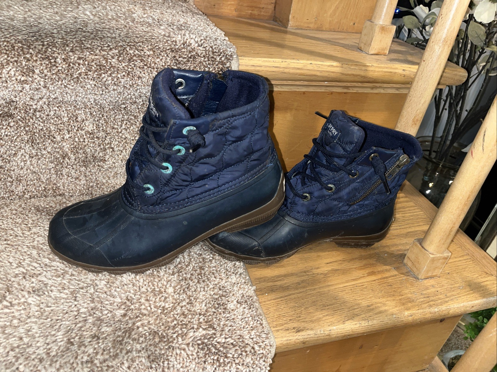Sperry Saltwater Quilted Duck Boots Women’s Size 6 1/2 Blue STS94063 Waterproof