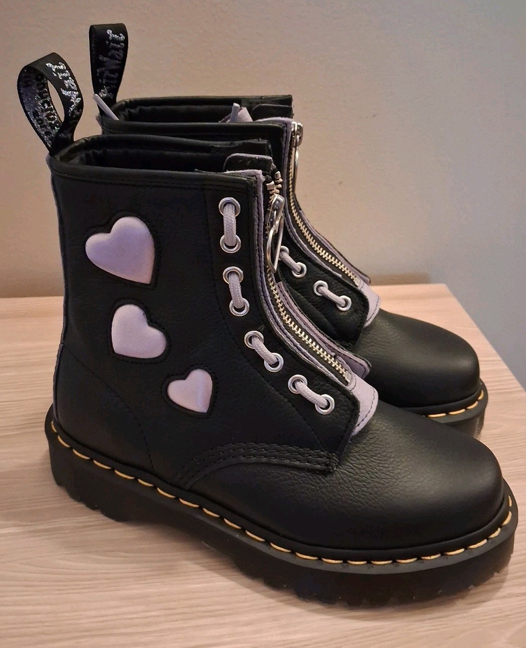 Dr Martens 1460 Zip Heart Virginia Satin Lux Lace Up Combat Boots Size 6