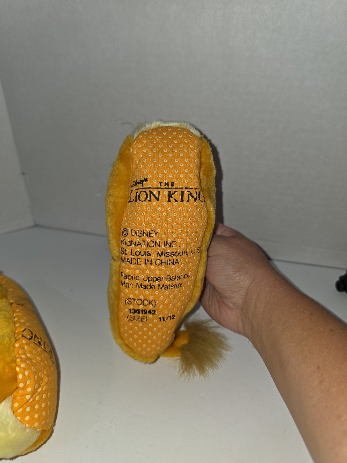 These Are 90s Vintage Disney The Lion King Bootie Slippers Kids 11/12