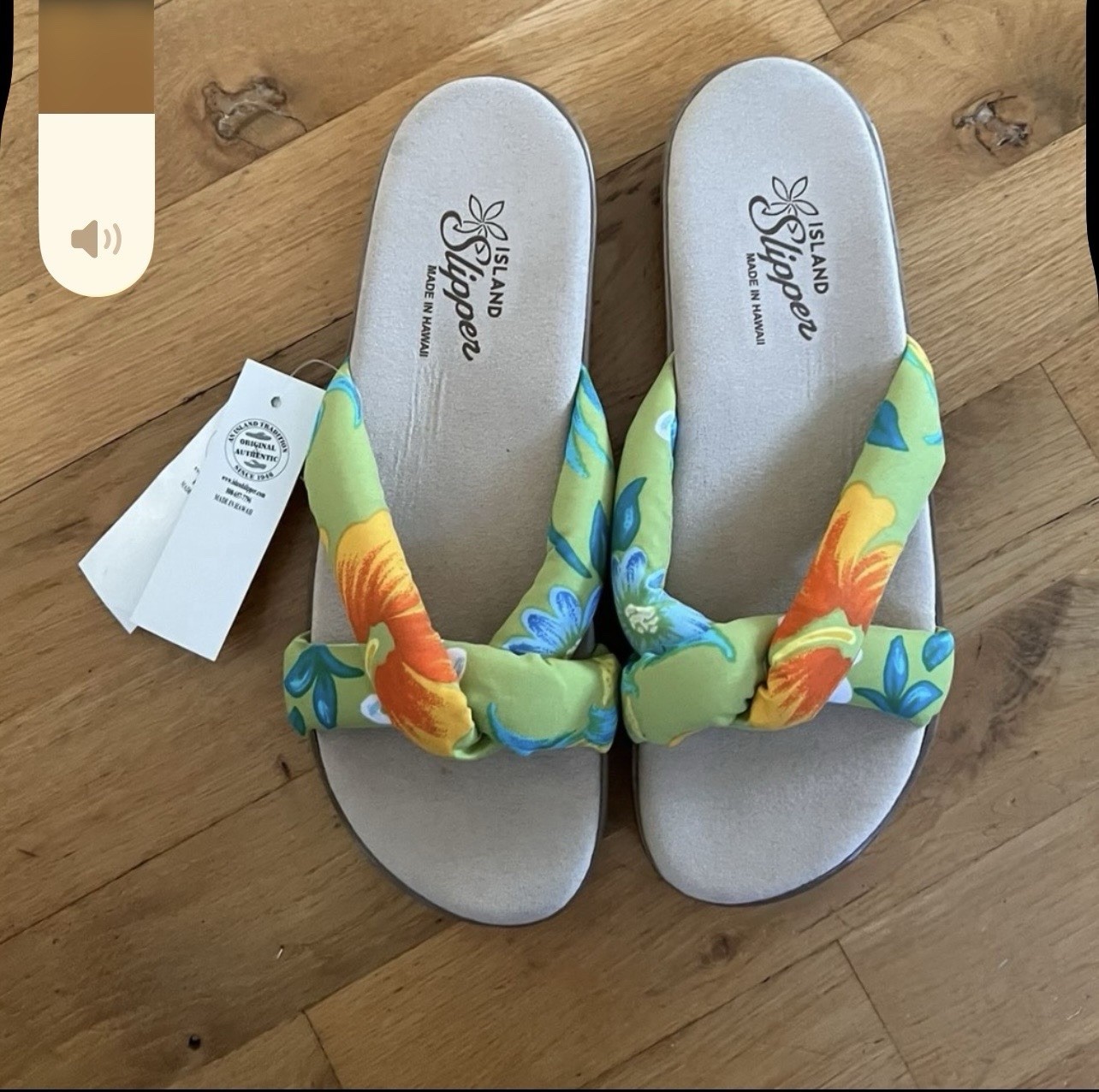 NEW! Island Slippers Hawaii Fabric Puff Slide Flat Paradise Women’s size 10