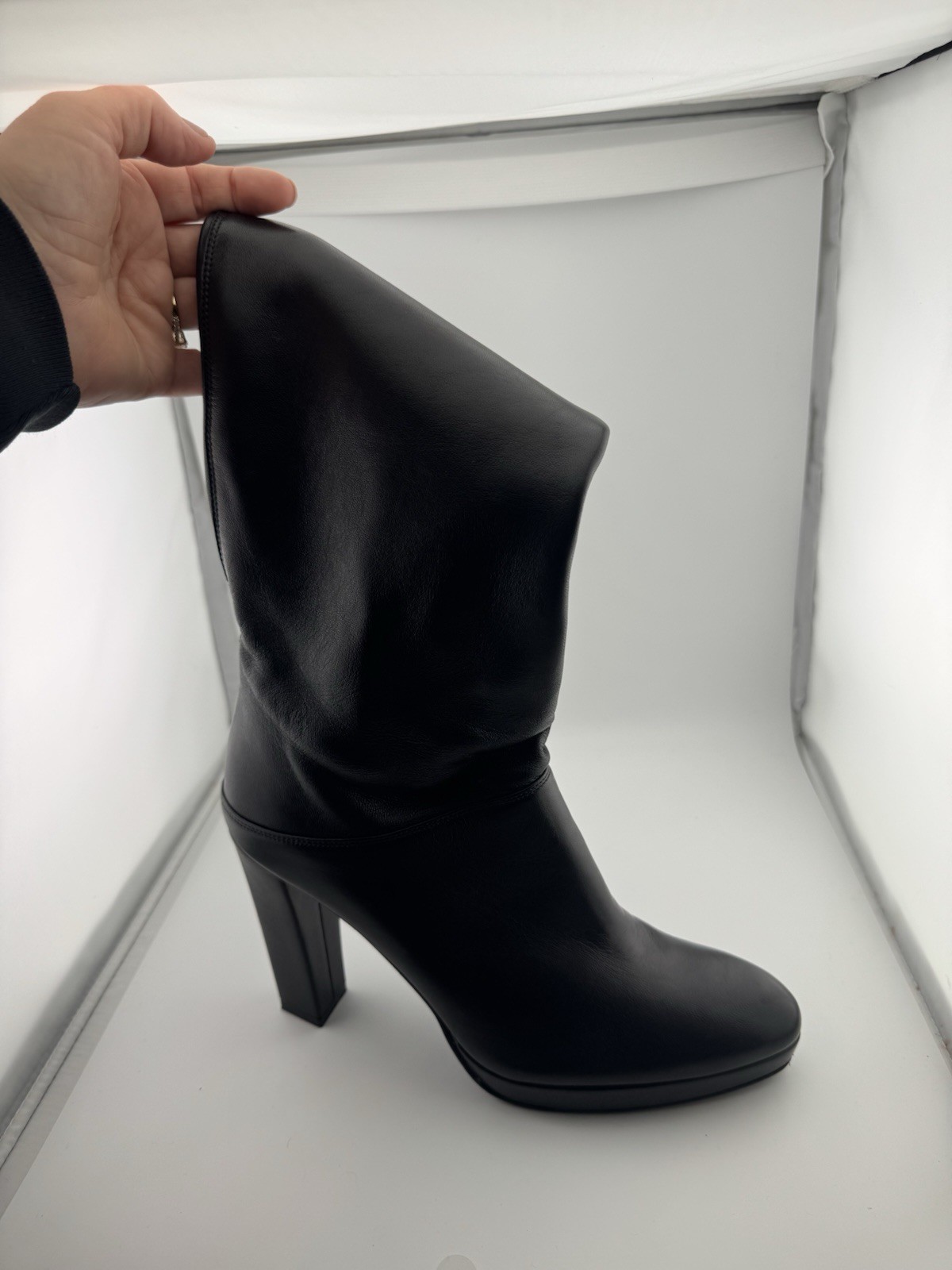 Stuart Weitzman Crushable Black Leather Knee High Pull-On Stretch Boots 8M