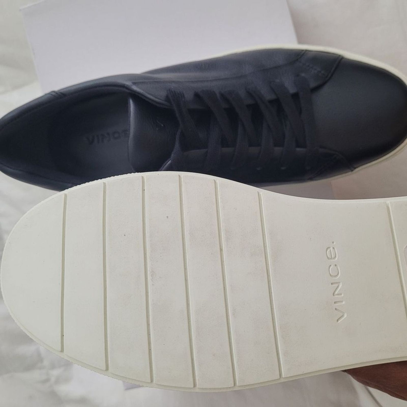 Vince Benfield Black Leather Platform Sneakers Size 7.5 Contemporary Classic