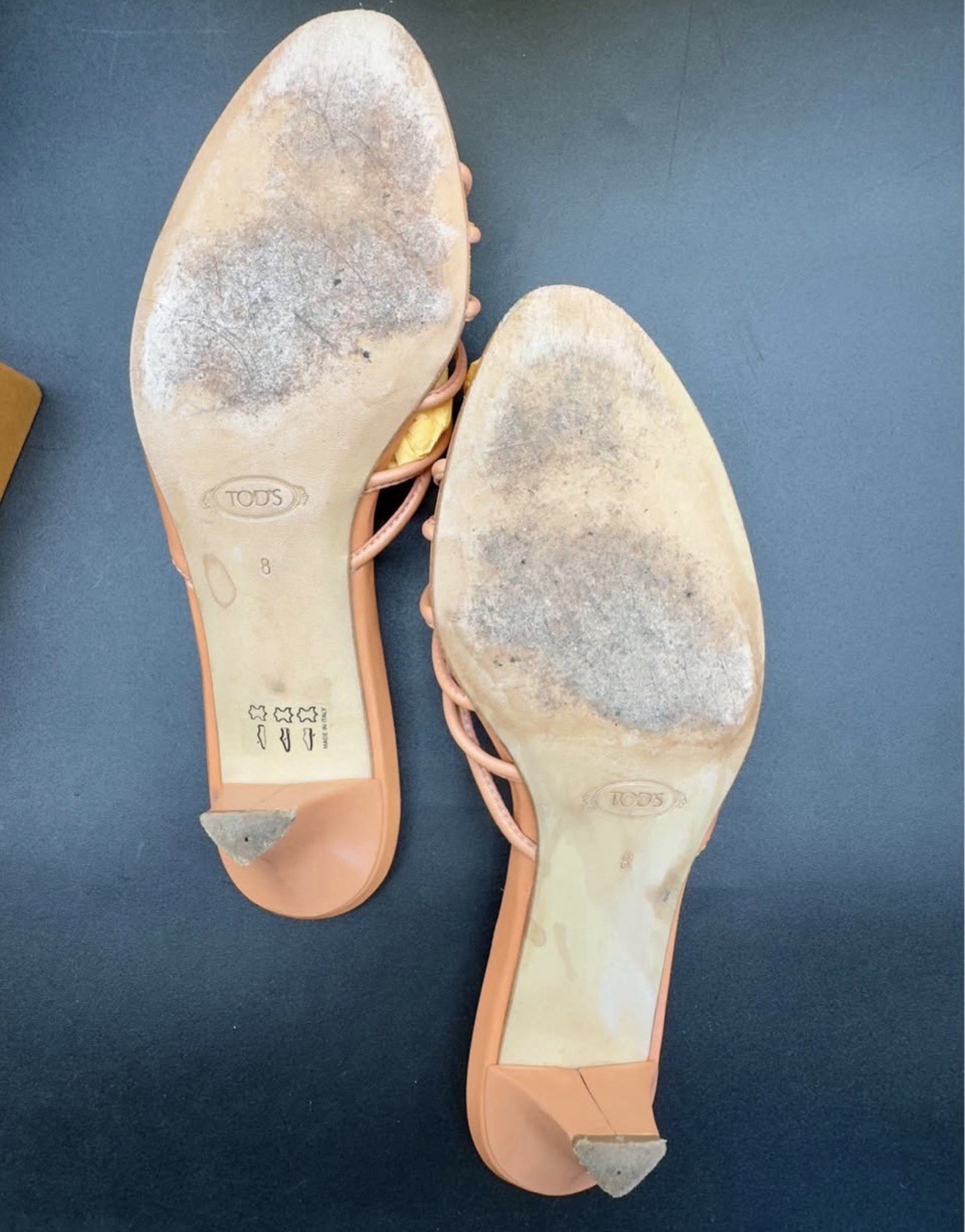 TOD’S “Brigitte” Ladies Salmon Leather Heels, Size 8