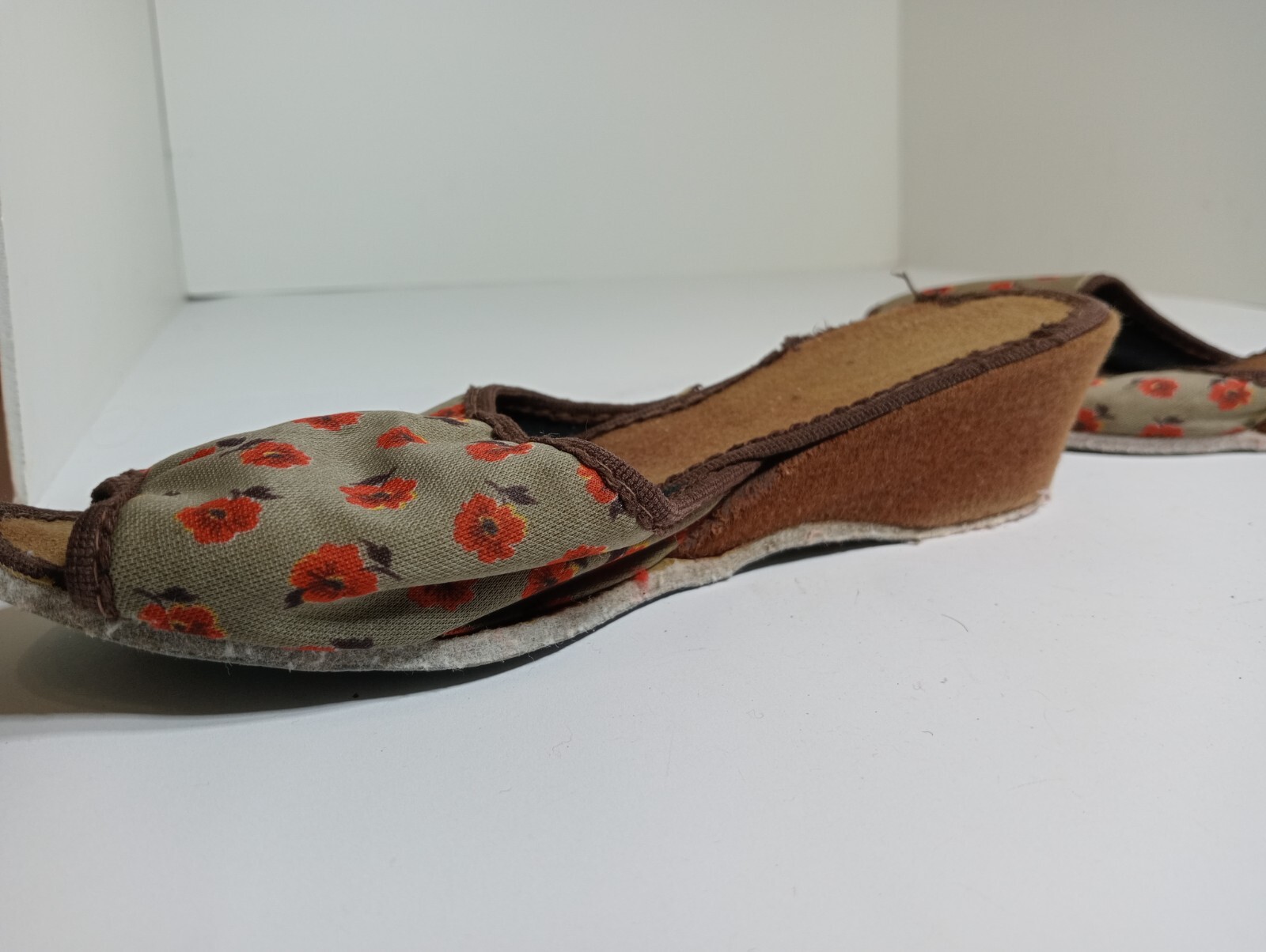Women’s Shoes Vintage Slippers Clothes Girls Retro Accessories Old Rare