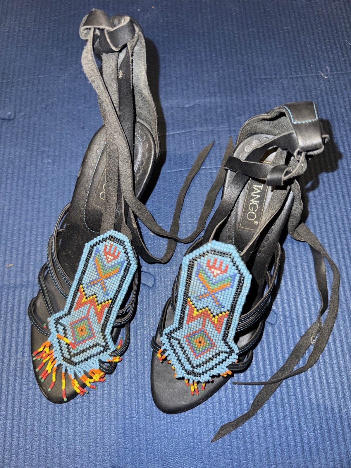 100% Leather Stilletos Size USA 6, European 36, English 3.5, Mexico 3.5