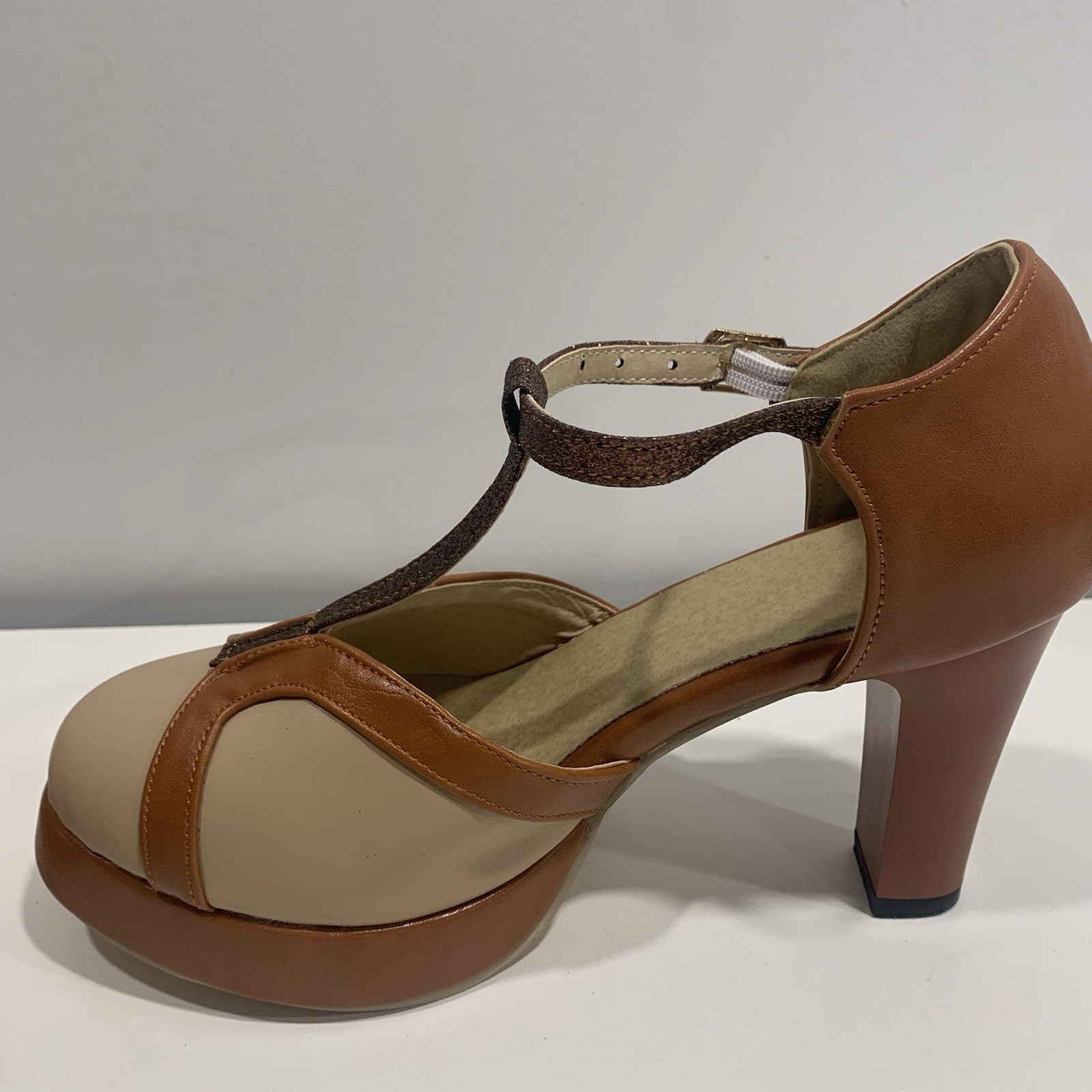 Chic Mary Jane Ankle Strap Block Heel Shoes Brown Women’s EU 38 US 7.5-8 Sparkle