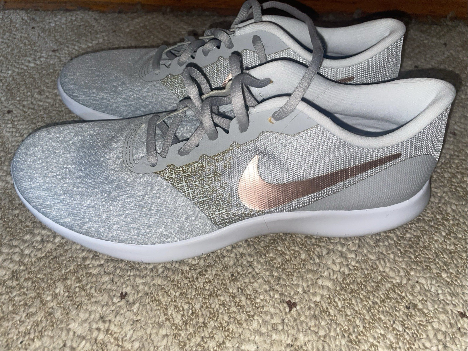 NIKE Flex Contact Running Shoes (908995-006, WMNS Size 9) Grey Rose Gold