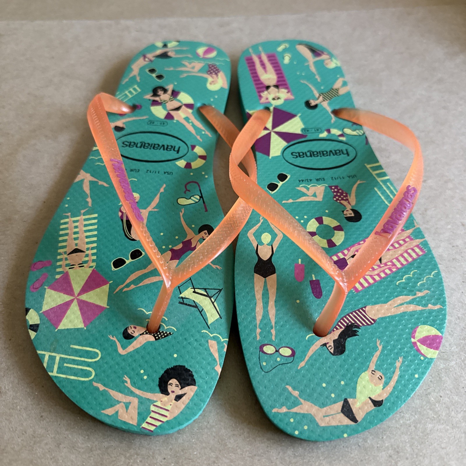 Havaianas Slim Green Pool Party Design with Orange Gel Straps 41/42 – New