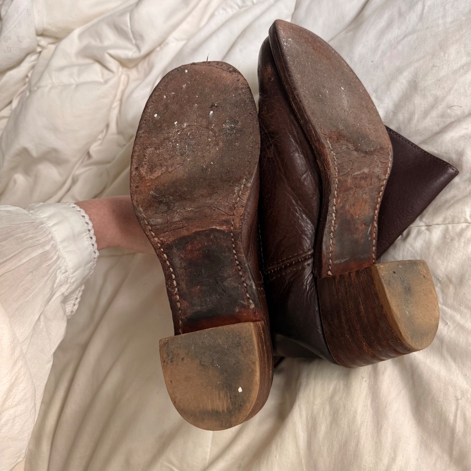 Vintage Frye Campus Leather Banana Boots Women 9 M Yellow Square Toe Western