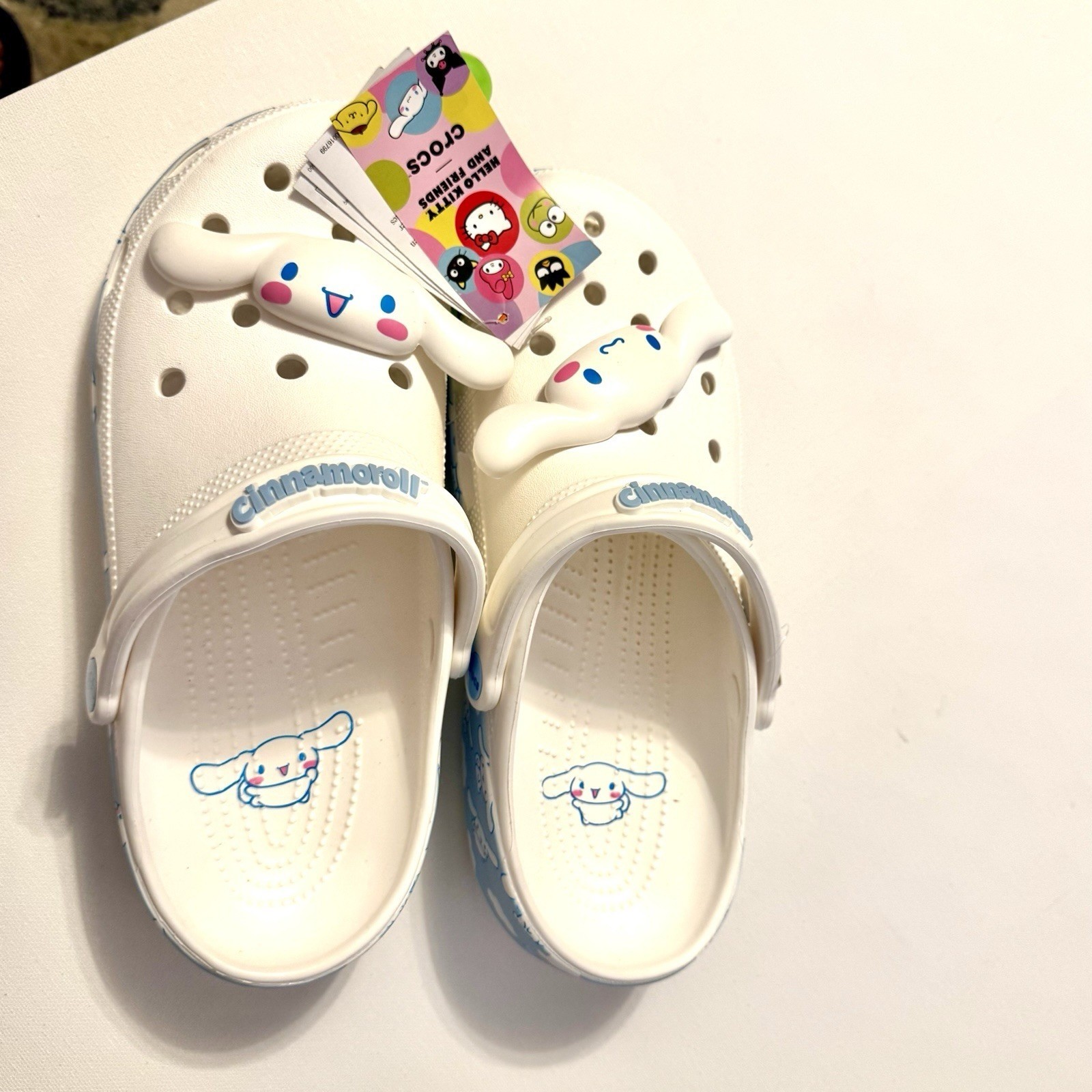 NEW! Crocs × Hello Kitty & Friends Cinnamoroll Classic Clog Size M10/W12