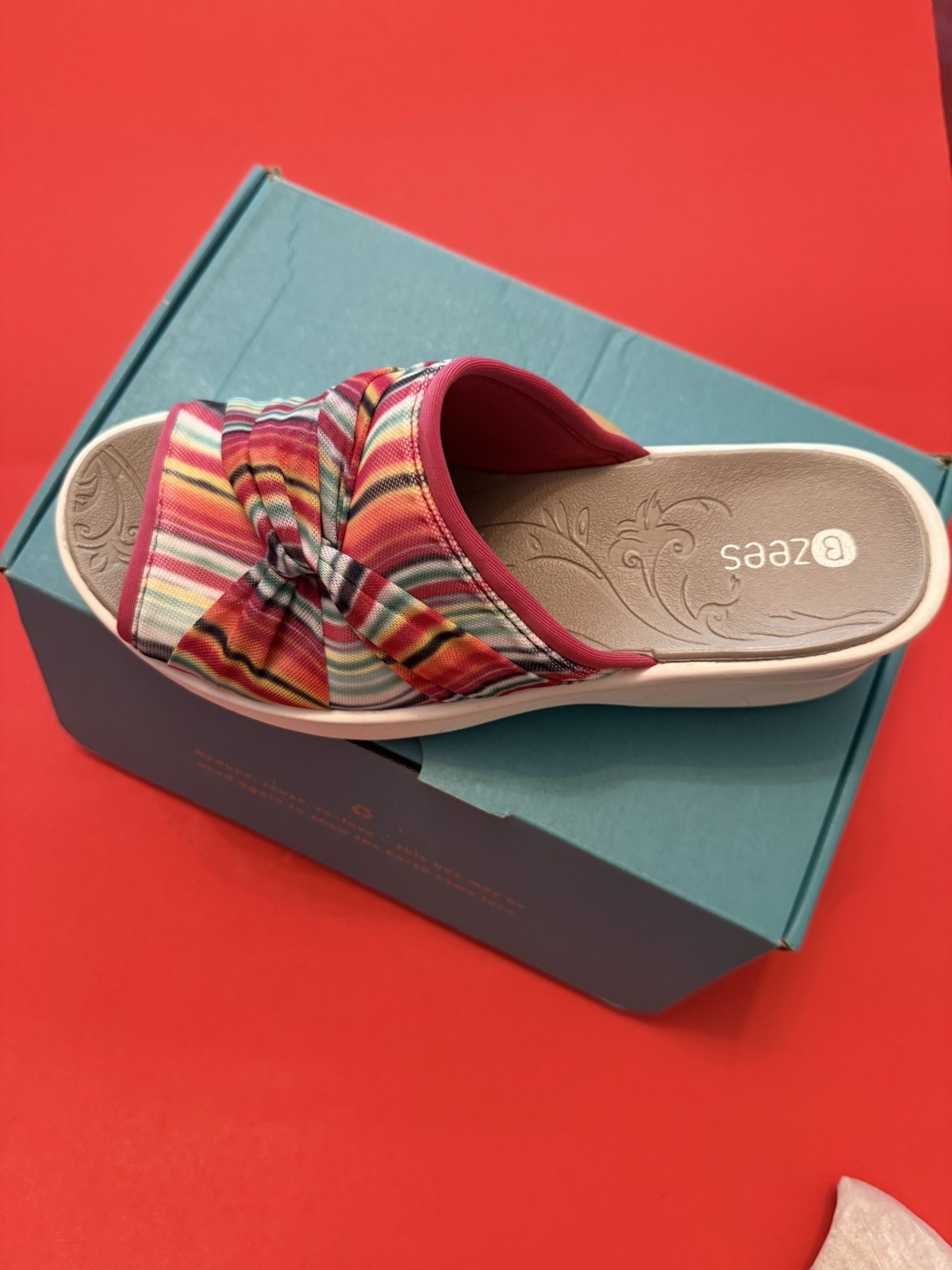 Bzees Multicolor Striped Slide Sandal Slip On Synthetic Women’s US 8 M Logo