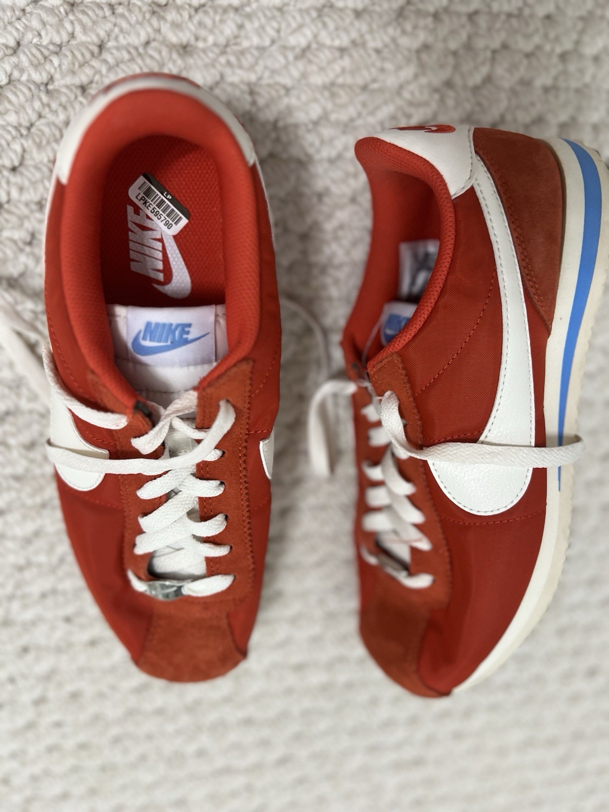 Size 9 – Nike Cortez Picante Red W