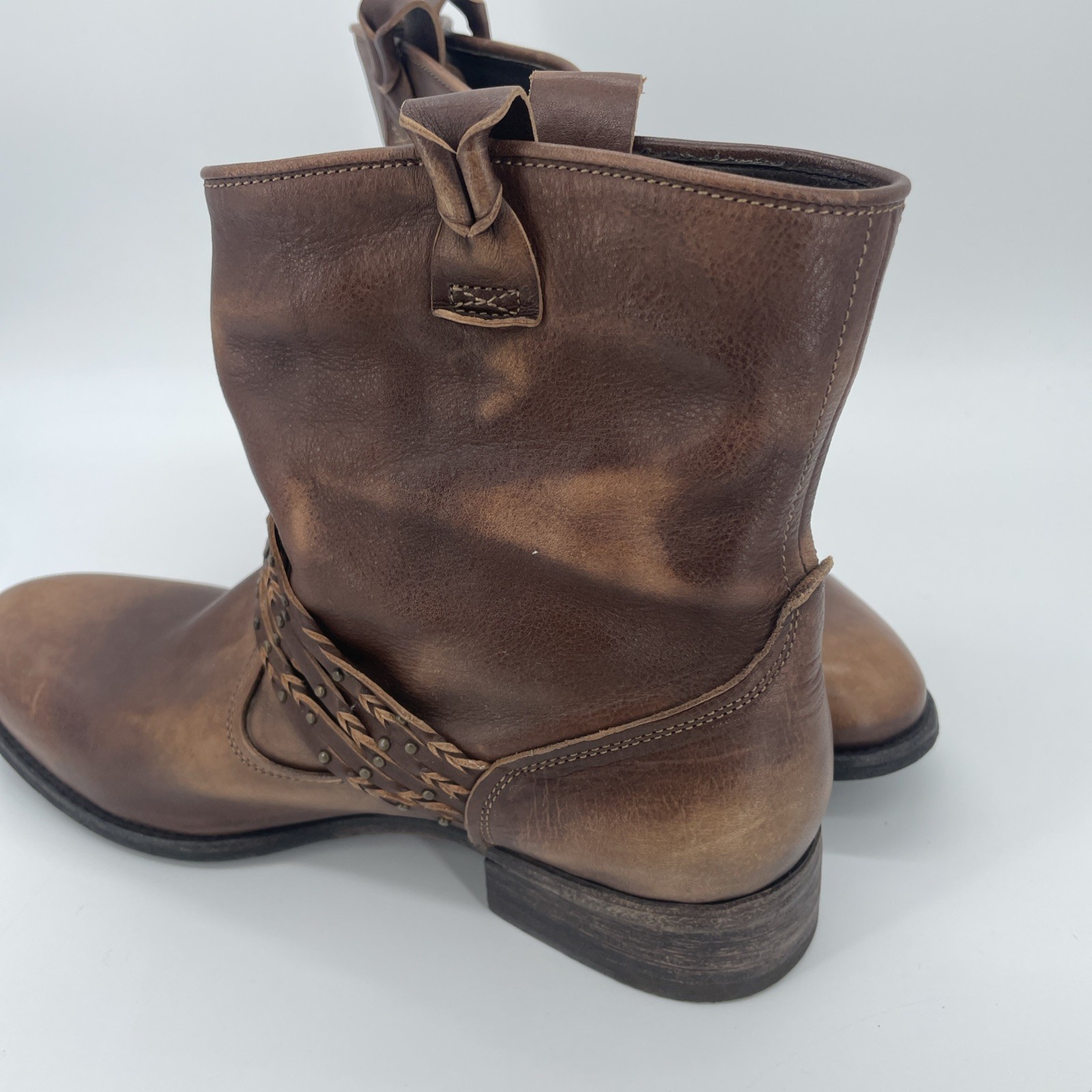 N.D.C. Made By Hand Boots Womens 39 / 8 Brown Leather Ankle Booties Low Heel