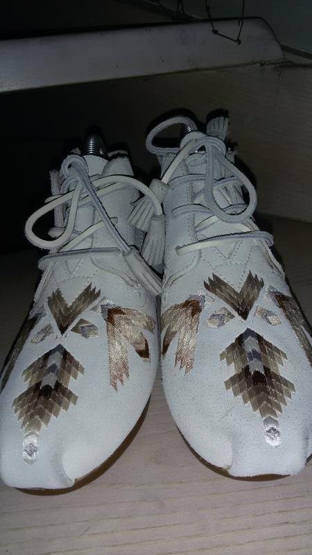 Women Toms Boots White Suede 38