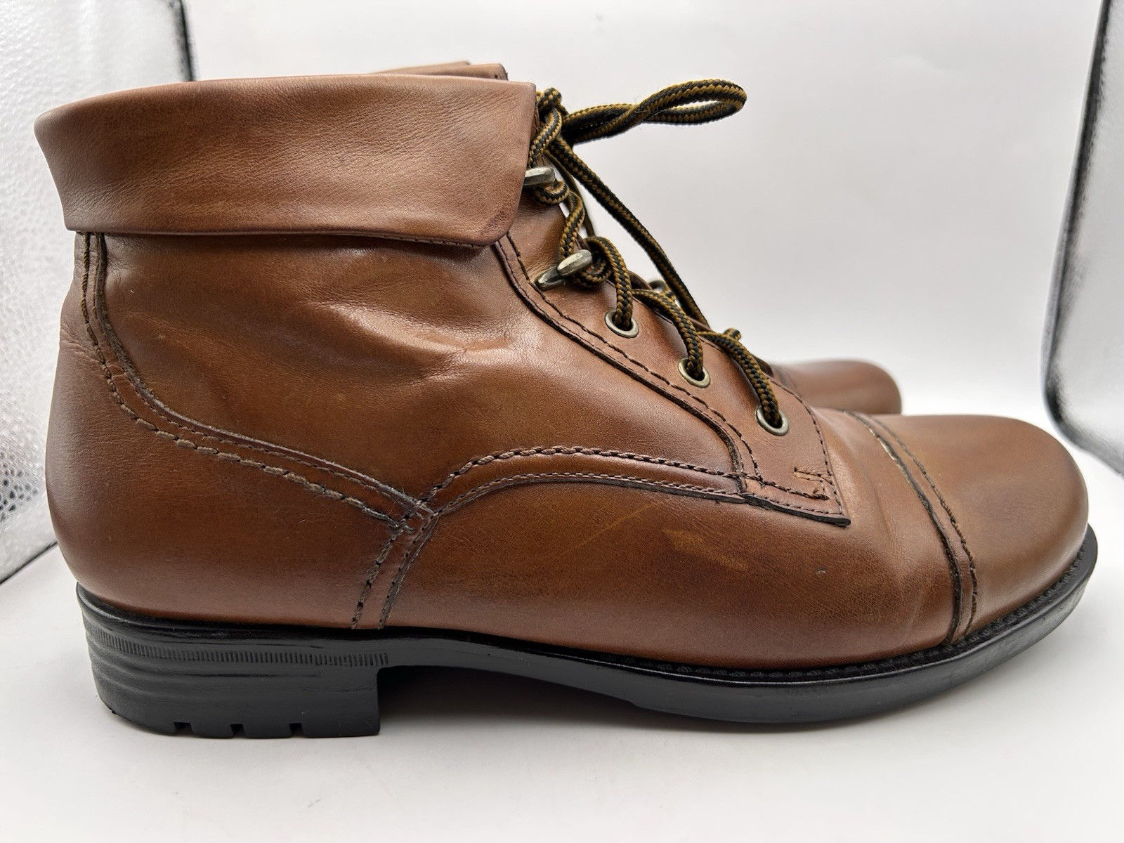 Michel M Brown Leather Women’s Size 8.5M Lace Up Ankle Boots Y2K