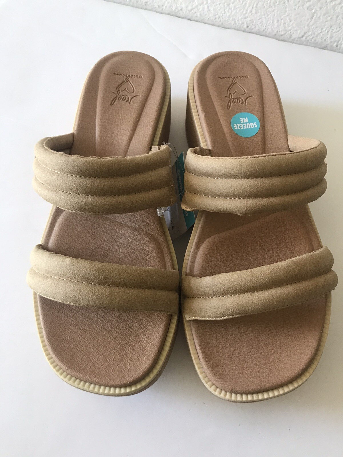 WOMEN’S REEF TAN LANA HI PLATFORM 2 STRAP SLIDE ON BEACH/POOL SANDALS SIZE 9 NWT