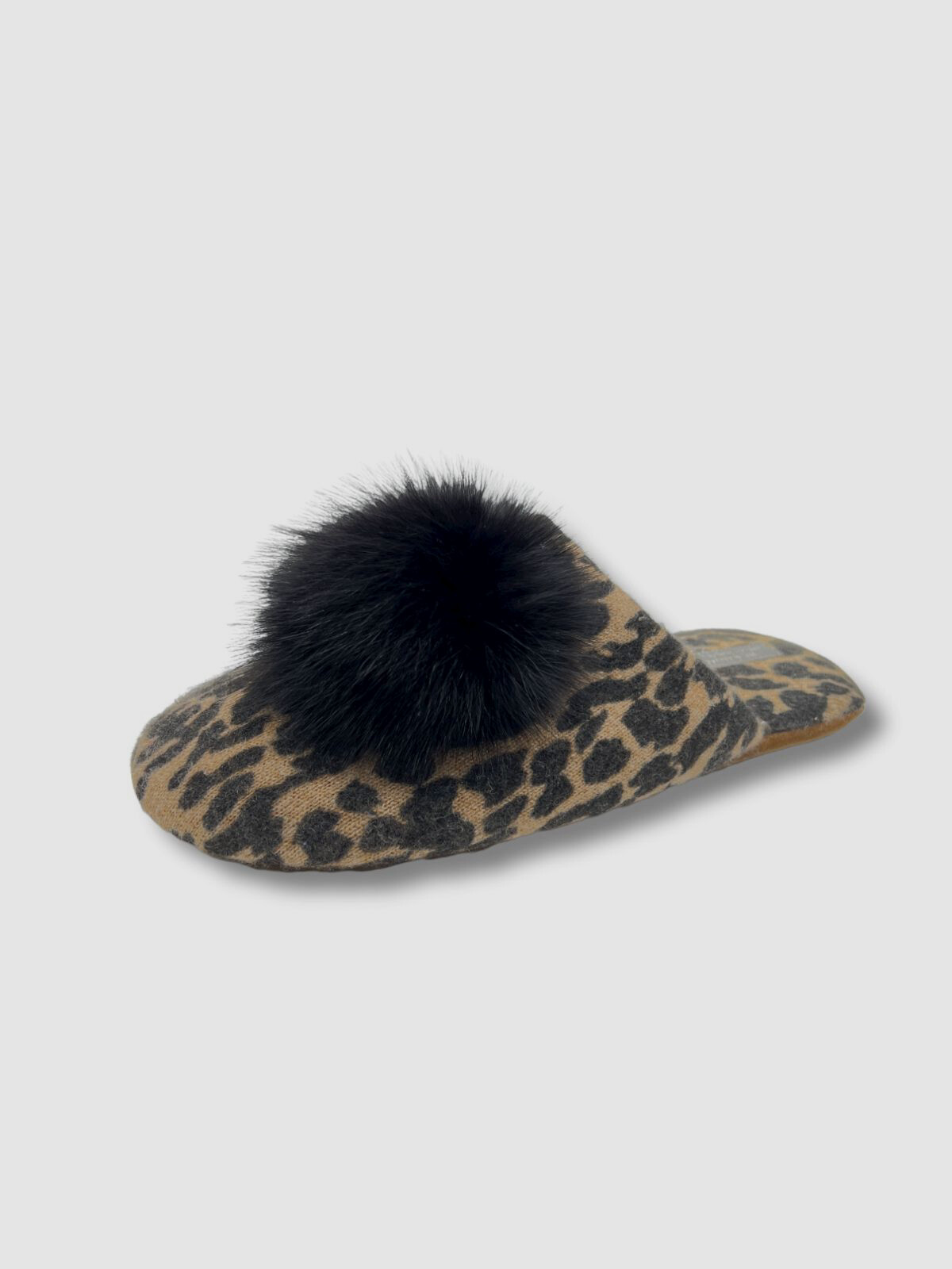 $165 Neiman Marcus Women’s Brown Leopard Cashmere Fur Slipper Shoe Size US S