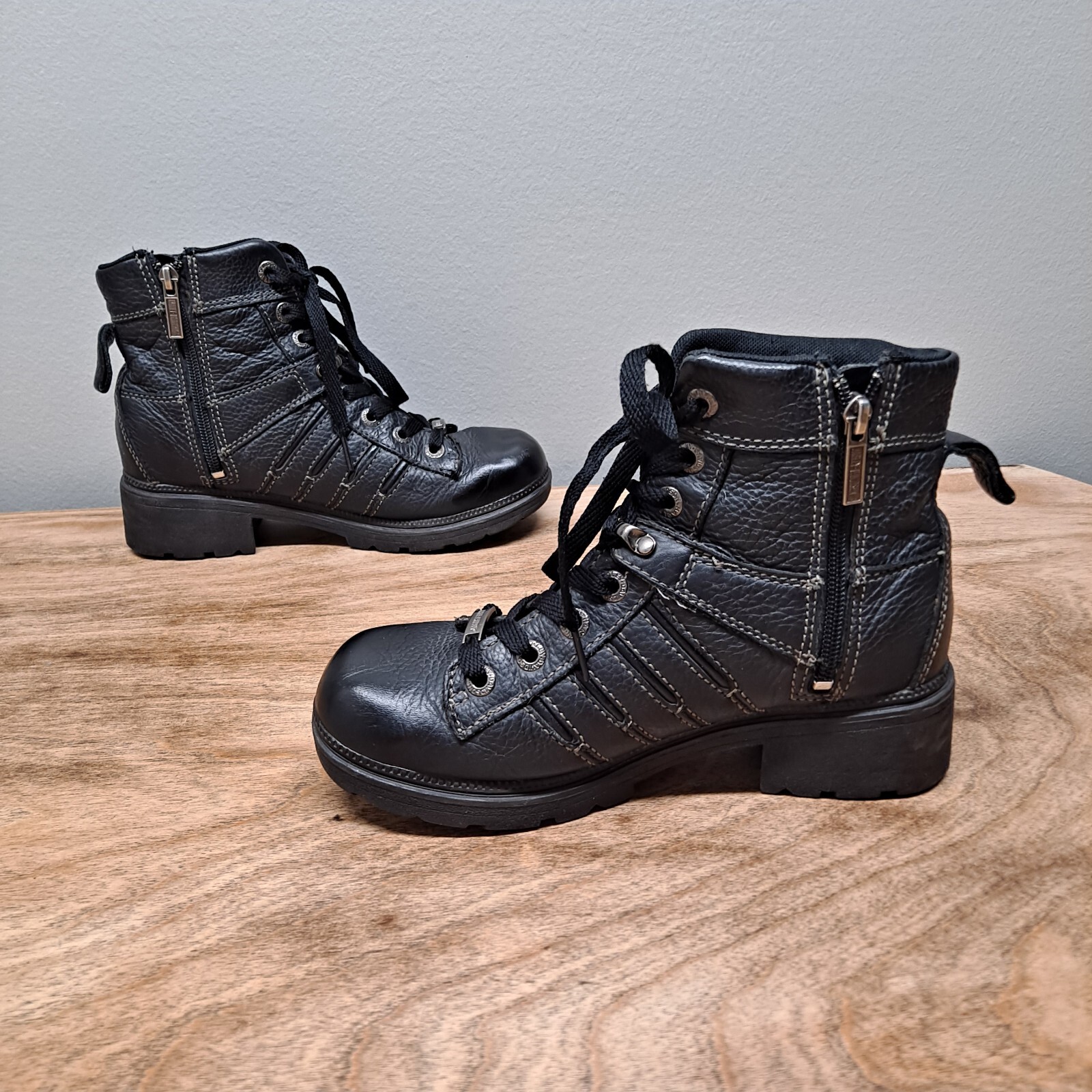 Harley Davidson Womens 8.5 Black Leather Lace-Up Side-Zip Motorcycle Boots 85292