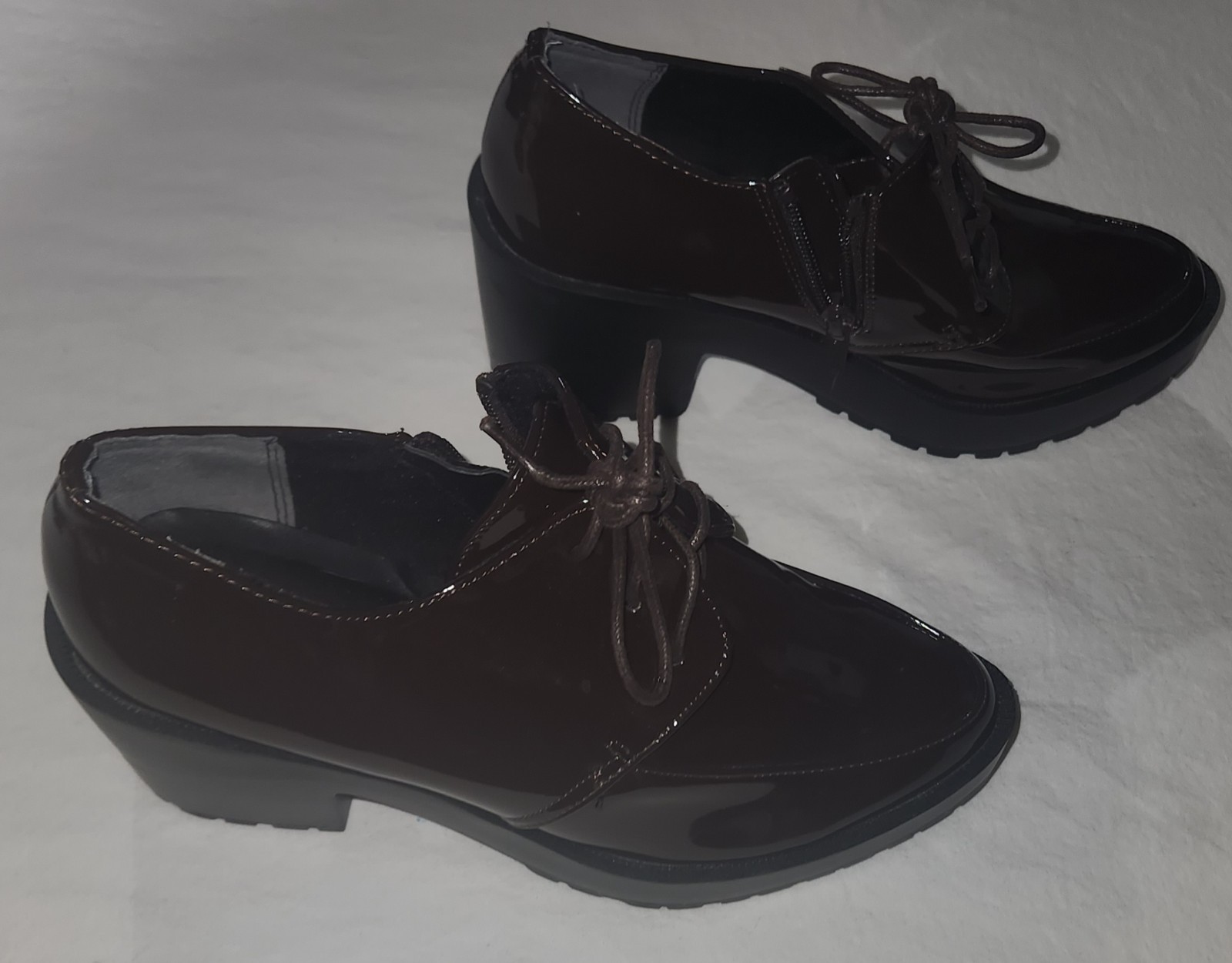 Women’s Brown Patent Look Lace-Up Dress Shoes W/ Side Zip Size 7