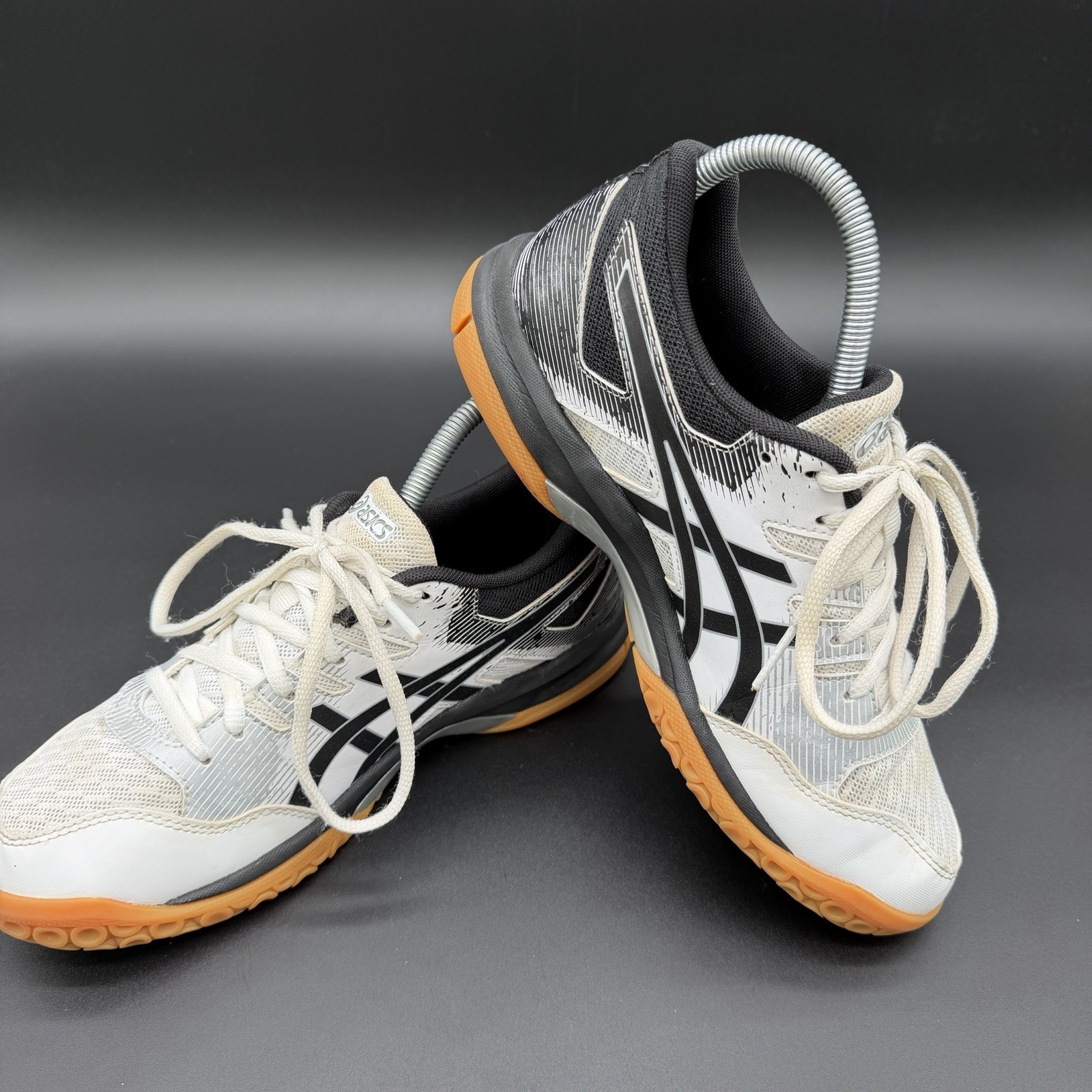 Asics Women’s Gel Rocket 9 Athletic court shoes size women 7.5 White Black Gum