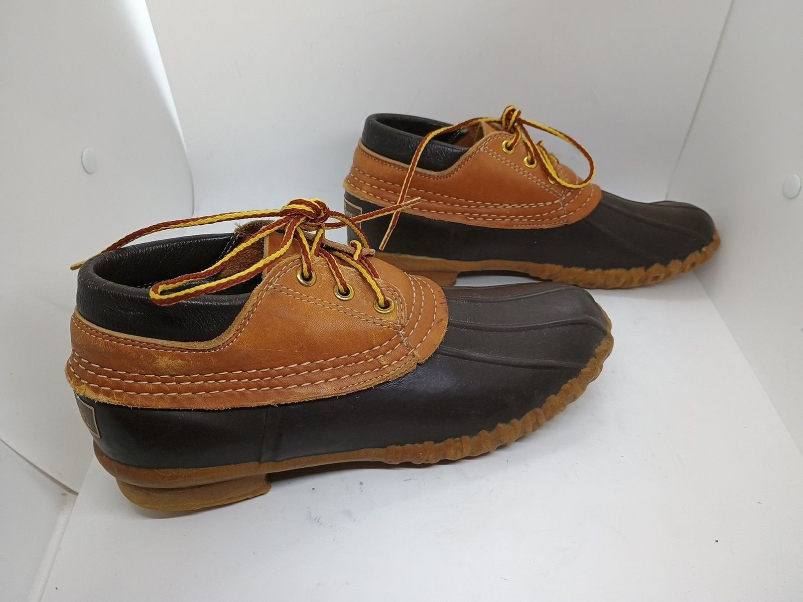 L.L. Bean Maine Hunting Shoes Womens Size 8 Waterproof Duck Boot Low Gumshoe USA
