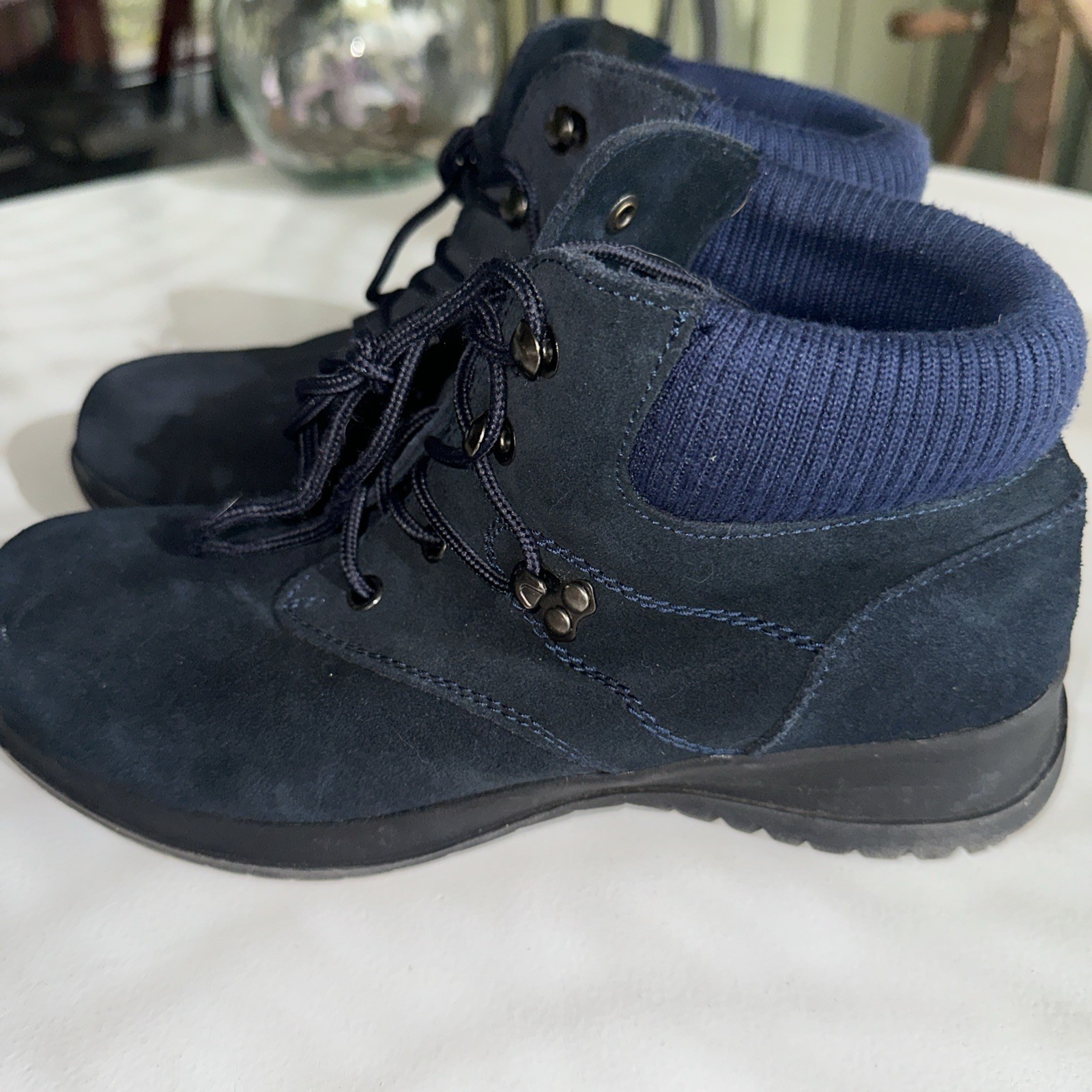 Wanderlust Blue Suede Ankle Hiking Snow Ladies Boots 8.5