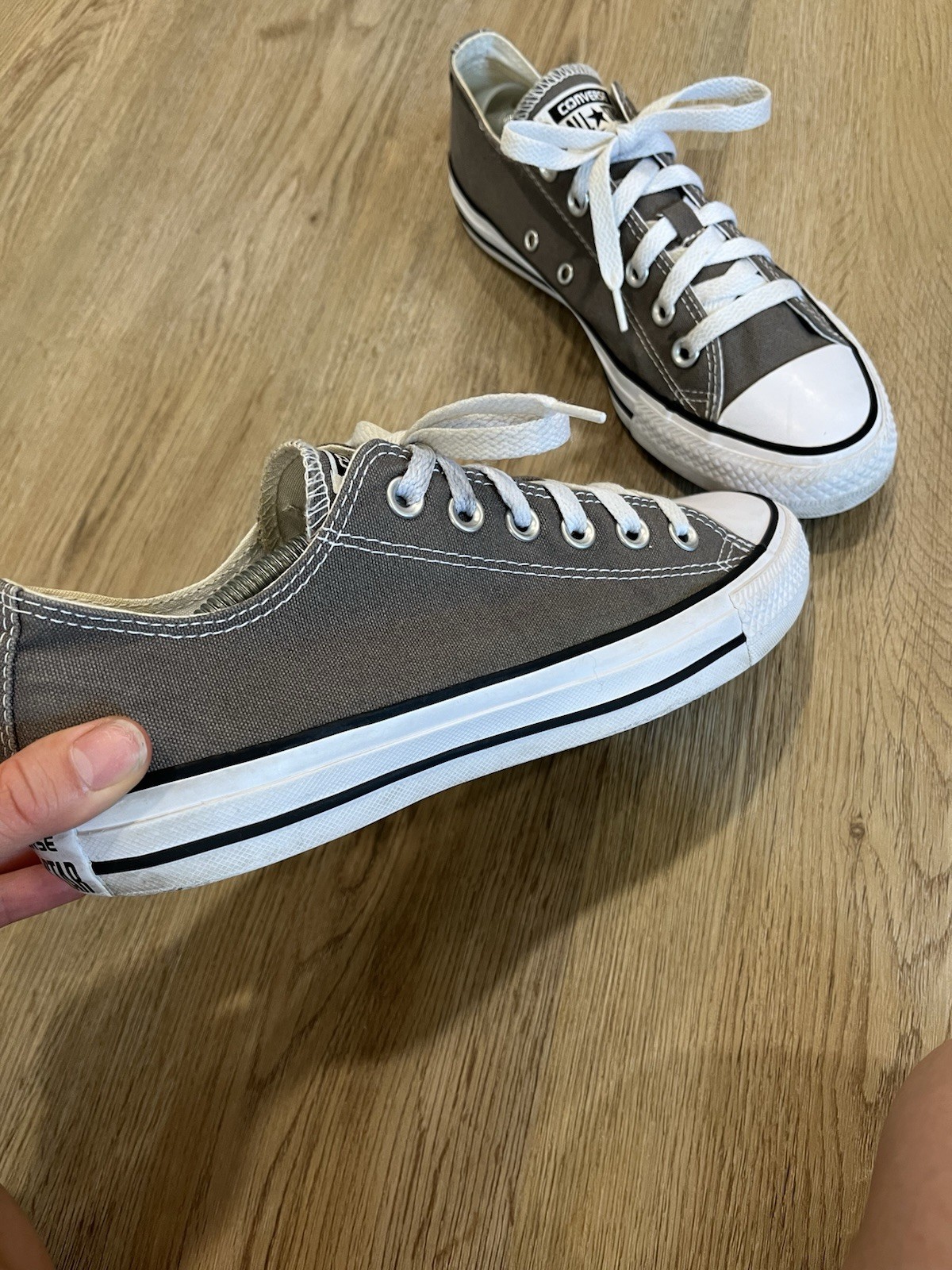 Converse Chuck Taylor All Star OX Seasonal Men’s Lace-Up Low-Top Gray 5J794