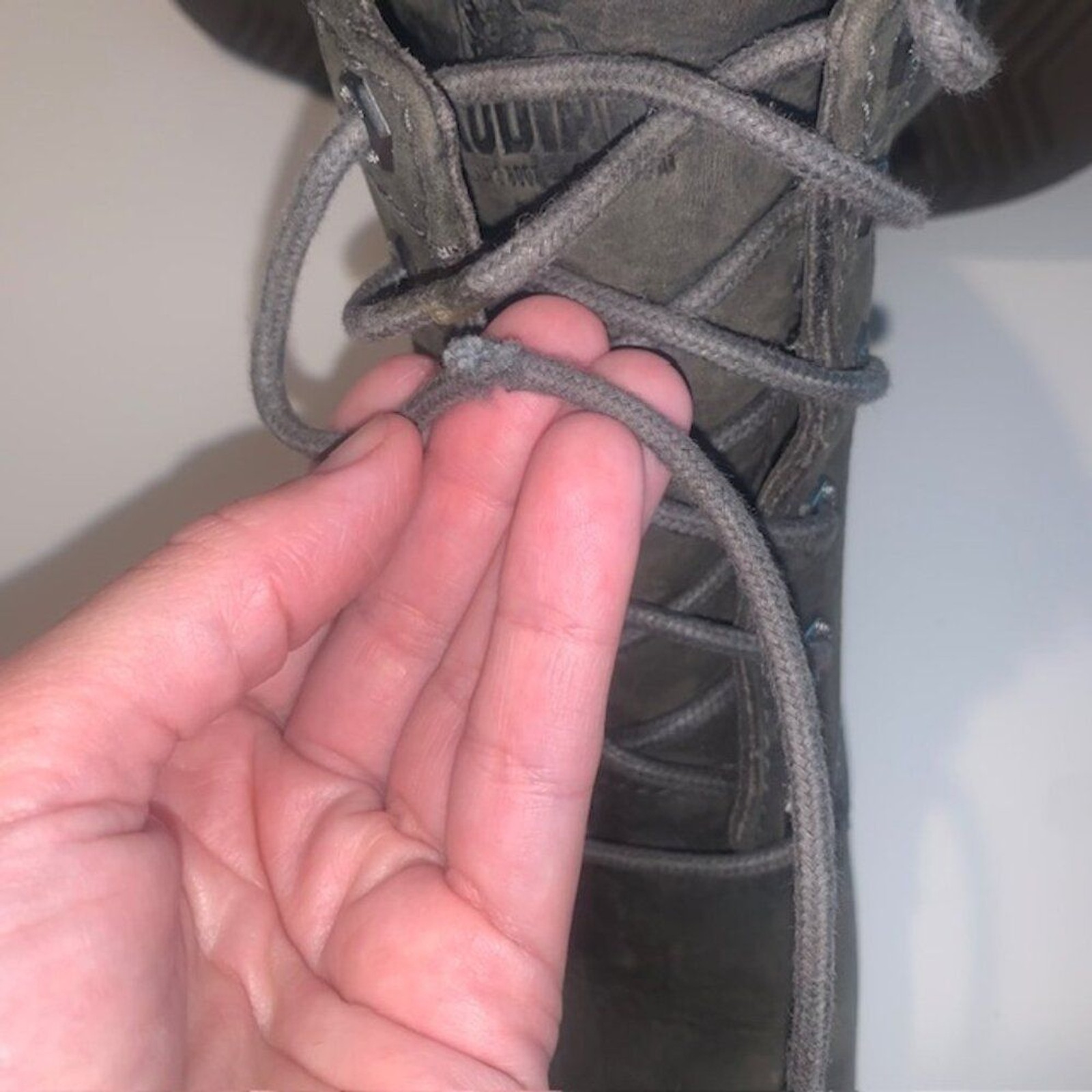 Kodiak All Season Waterproof Olive Green Leather Lace-Up Ankle Boots – Size 6.5