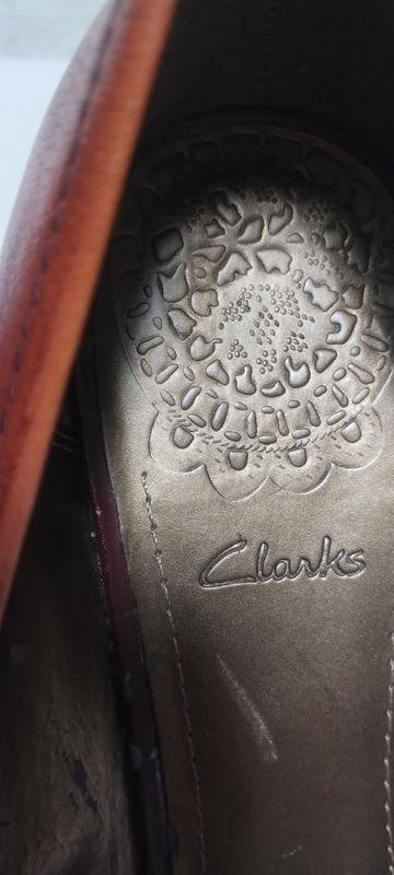 ladies clarks heels brown leather 41.5