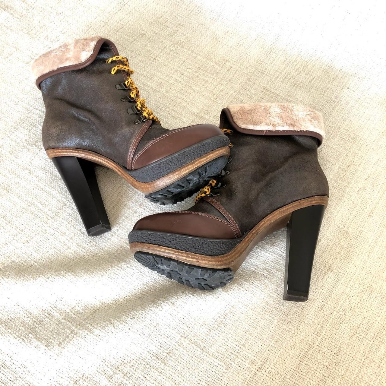 Madison Harding Brown Fur Ankle Boots Lace-Up Heels Size 6