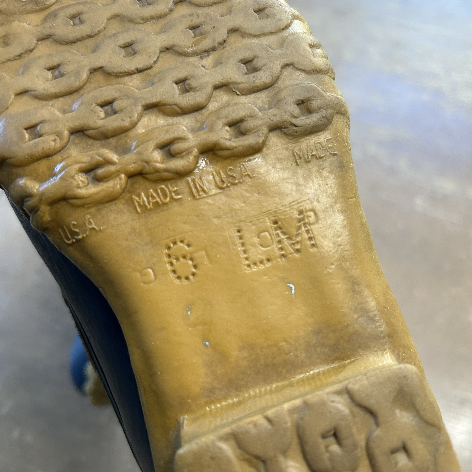 VTG LL Bean Boots Rubber Gumshoes Women’s 6M Duck Boot Tan Leather Unlined
