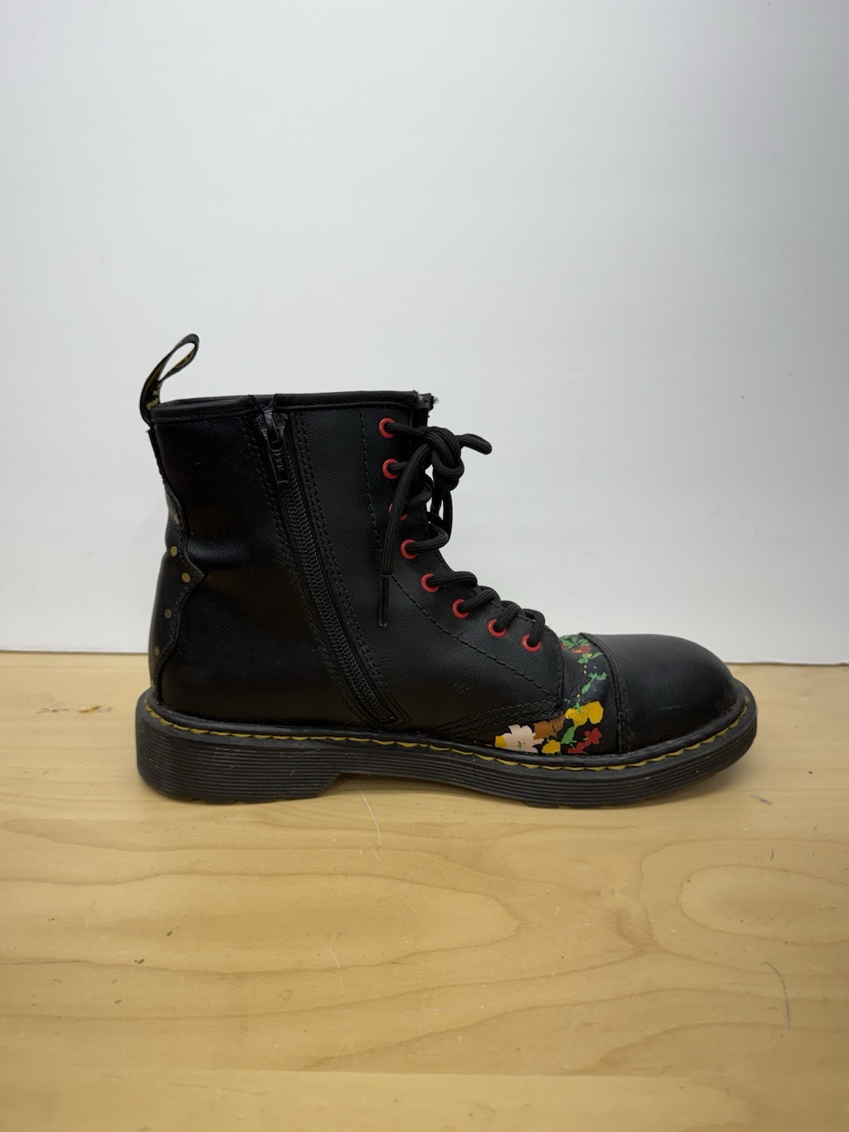 Dr Martens Pooch Junior Black leather Flower Print Darcy Us 7 Doc Martens