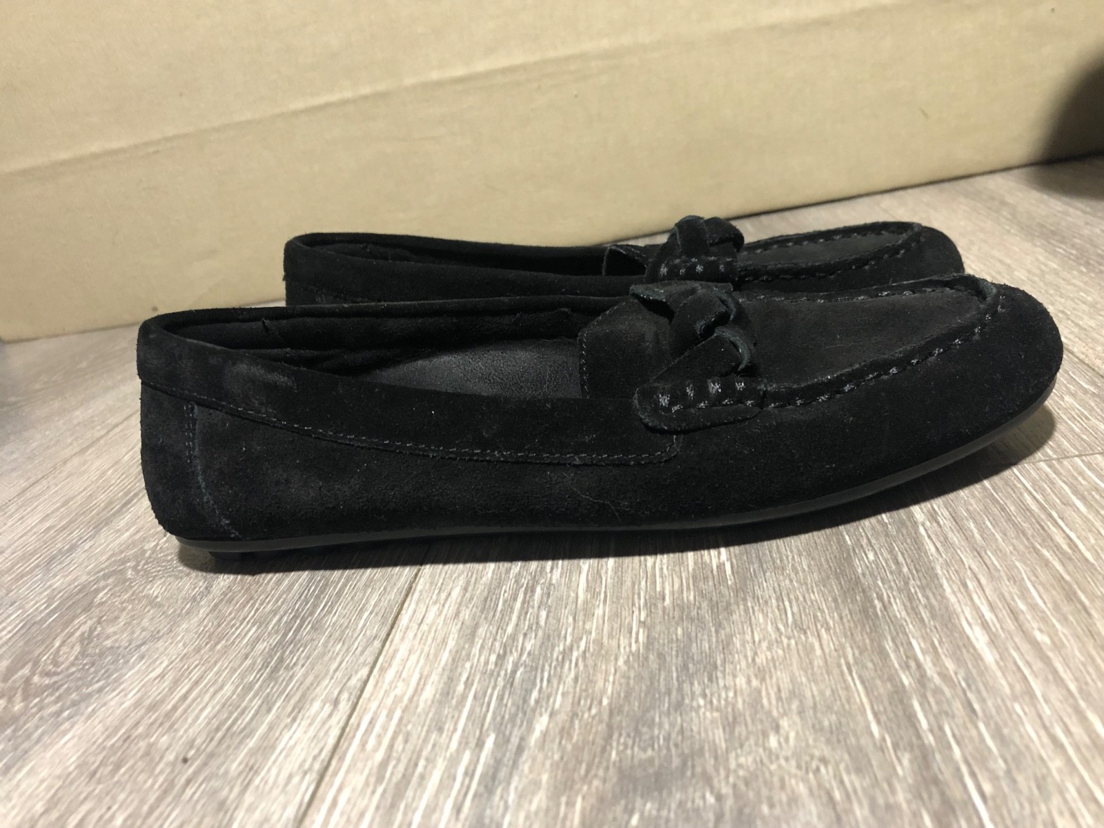 Vionic Montara loafers black suede braided detail 6.5