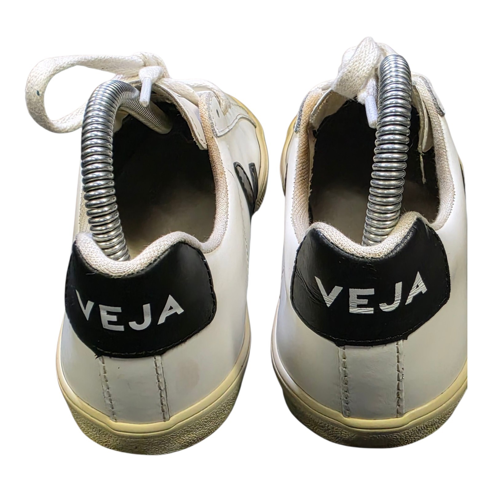 Veja Esplar Women’s Size 6 White Black Leather Sneakers Made in Brazil EUR 37