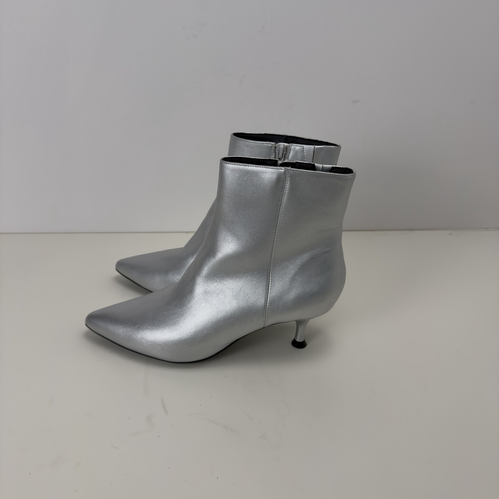 Rachel Zoe – Silver Synthetic Leather Booties Woman’s 7 1/2