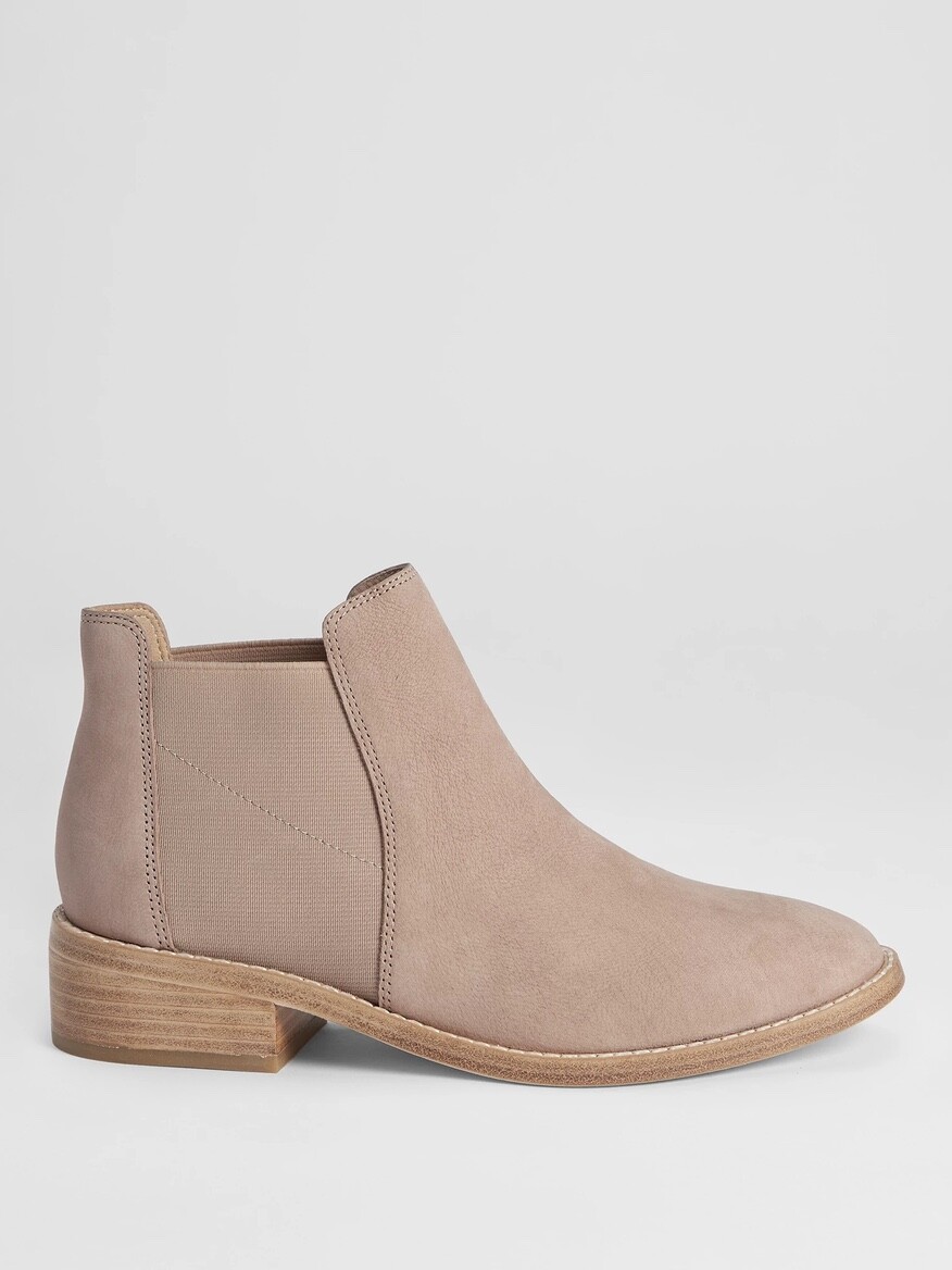 Roy Tumbled Nubuck Leather Brown Bootie 9 M